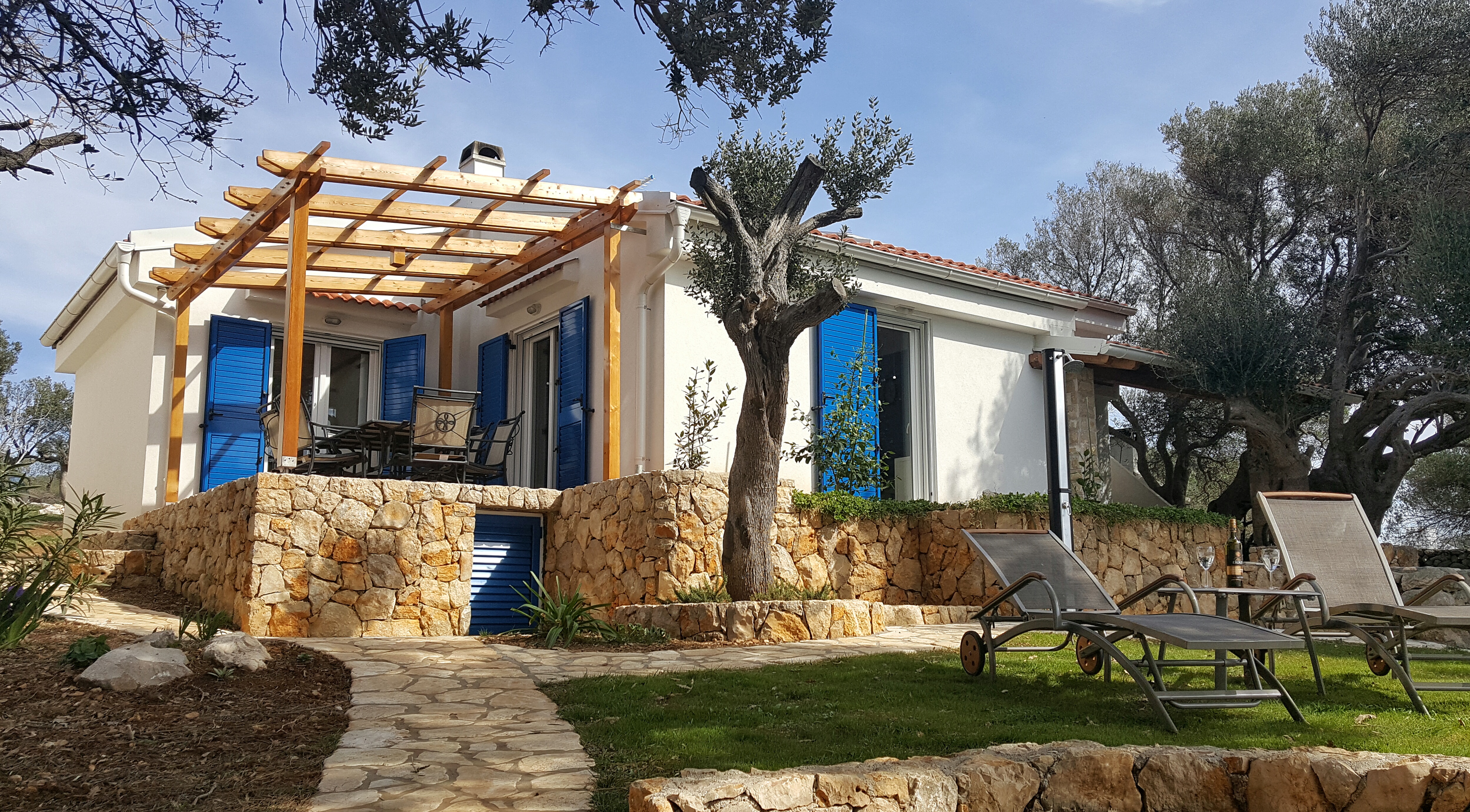 House Dubravka 57731-K1