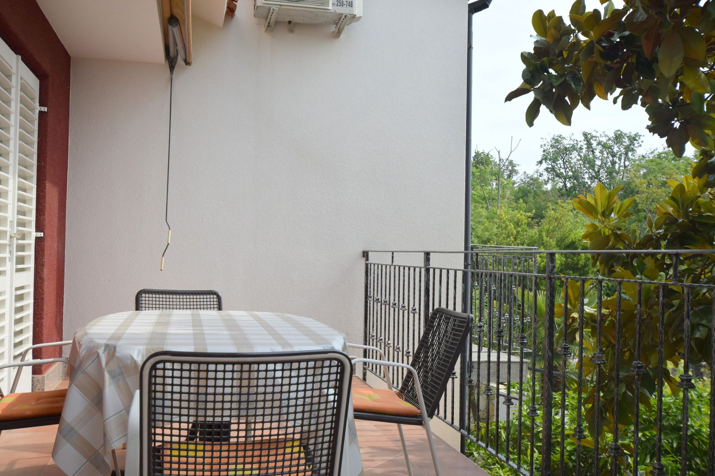 Apartment Mirjana 63311-A1
