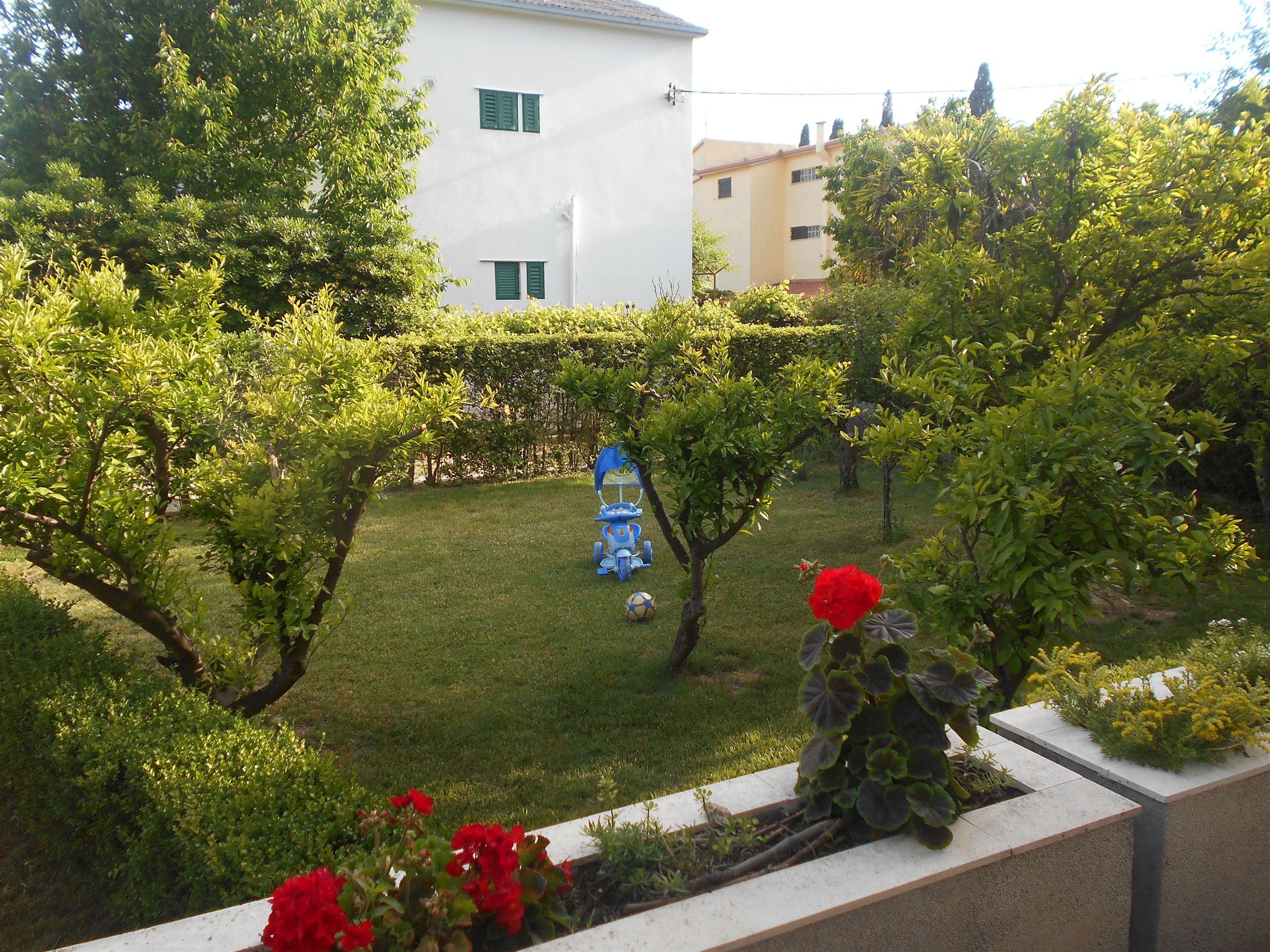 Apartments Boško 47401-A2