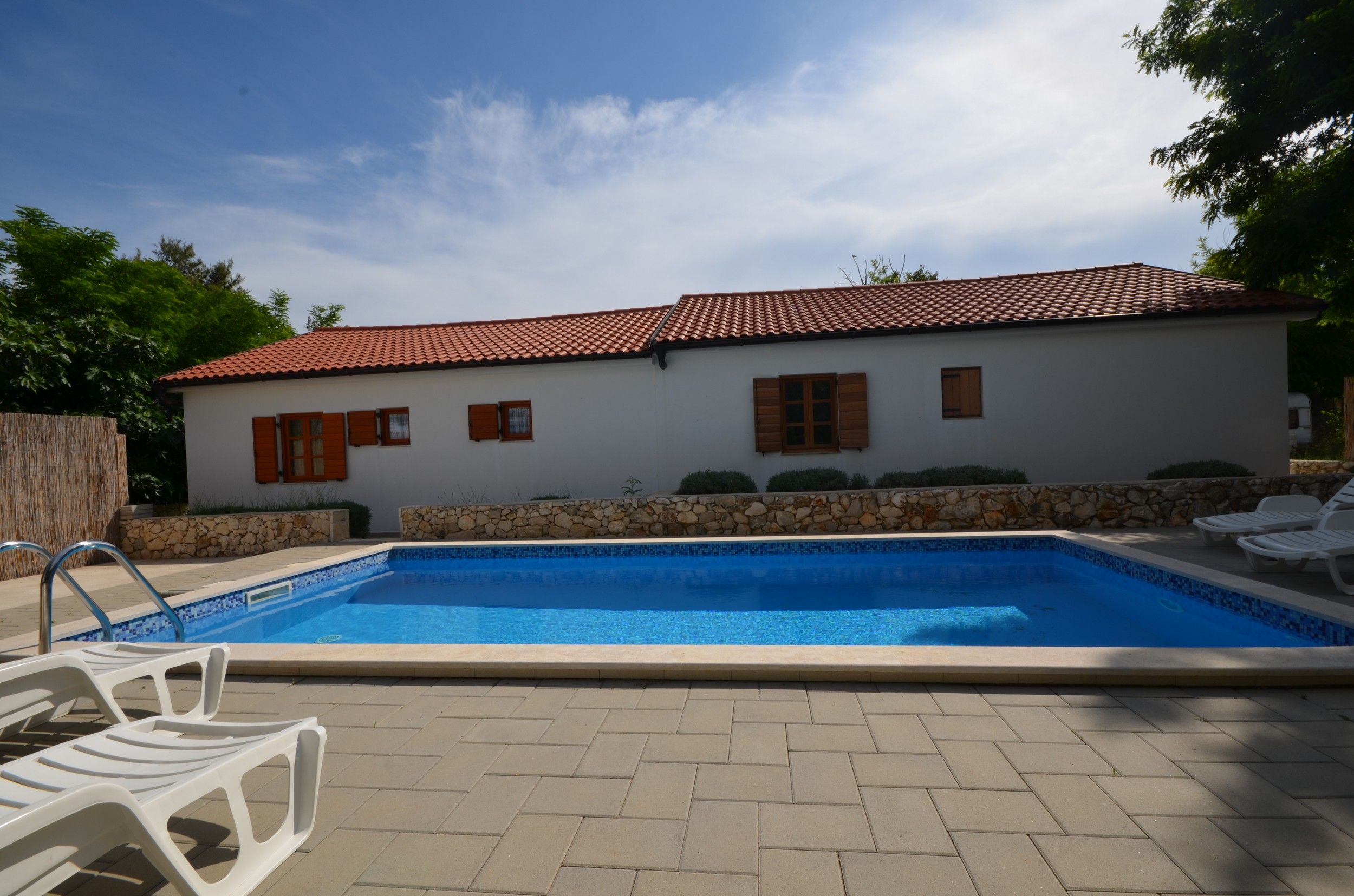 Apartments Radovic Biljana 17499-A1