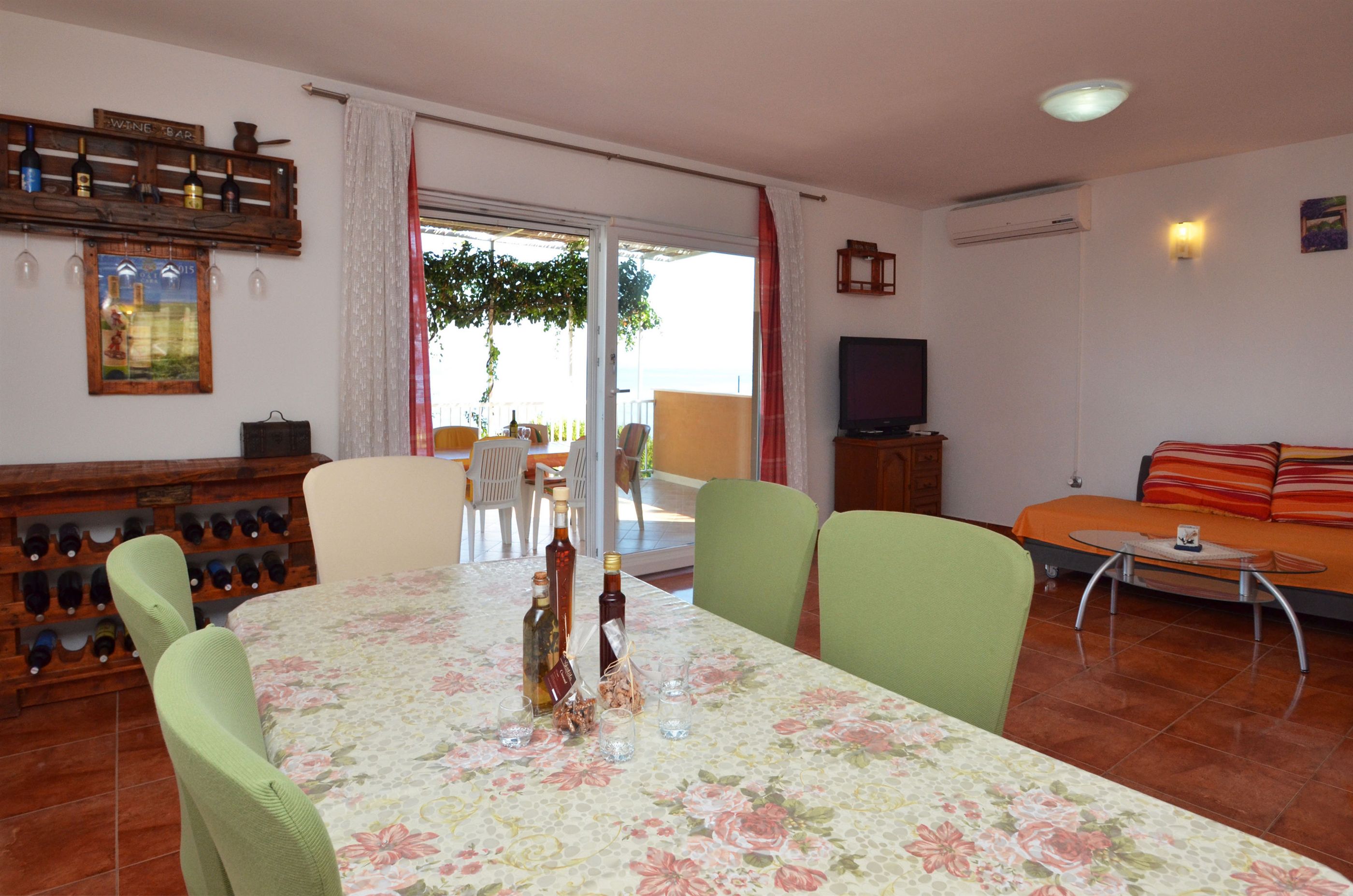 House Julije 53101-K1