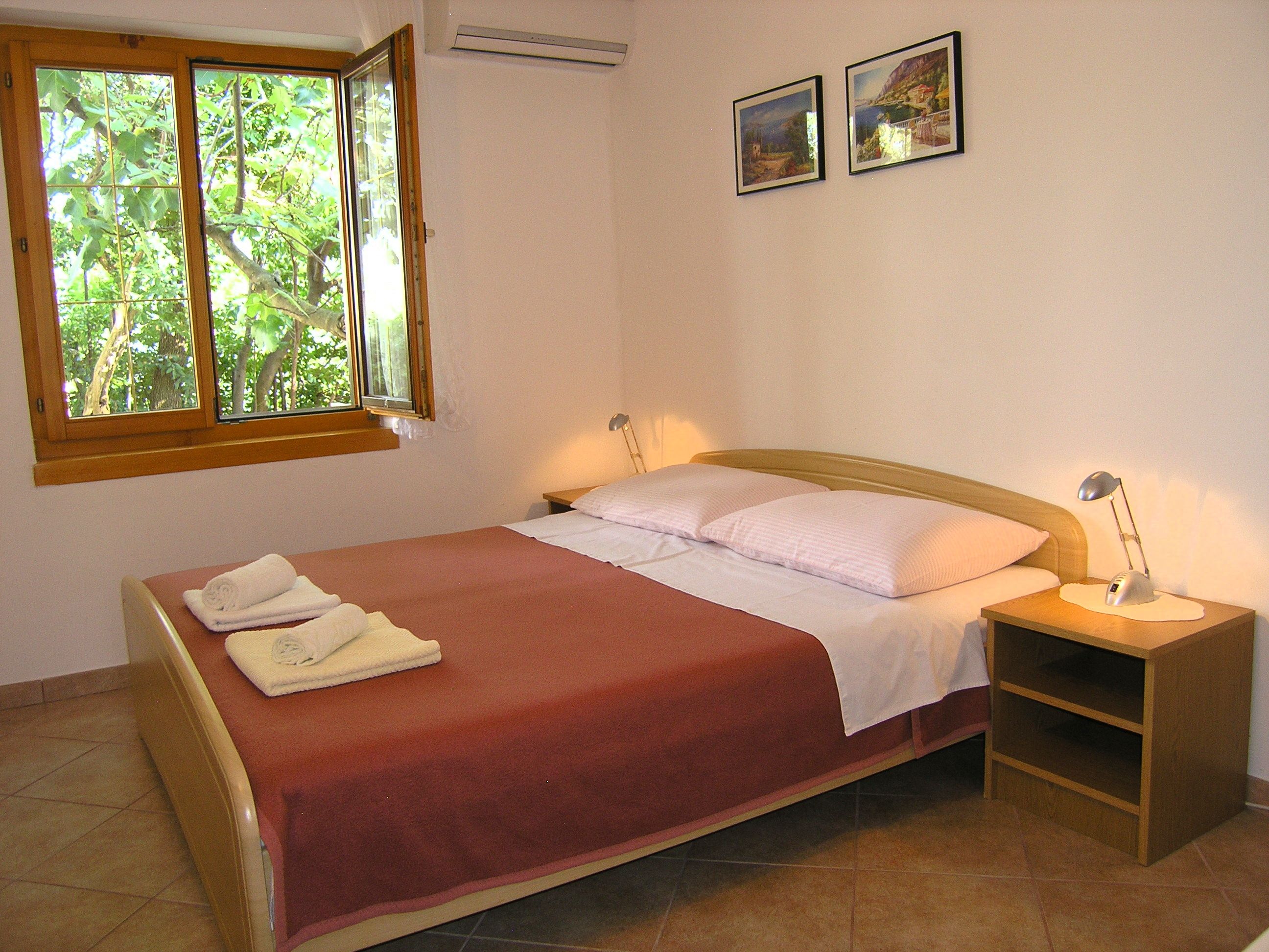Apartments Dolencic 15141-A1
