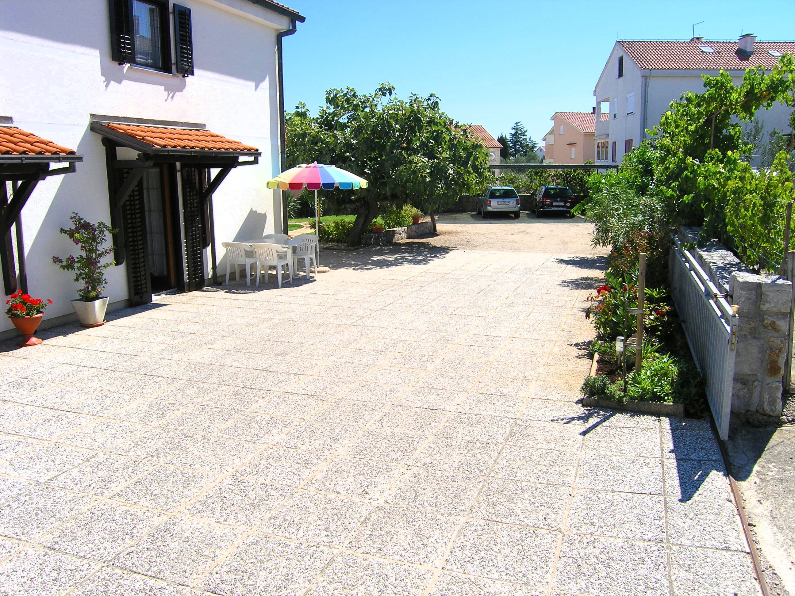Apartments Dolencic 15141-A2