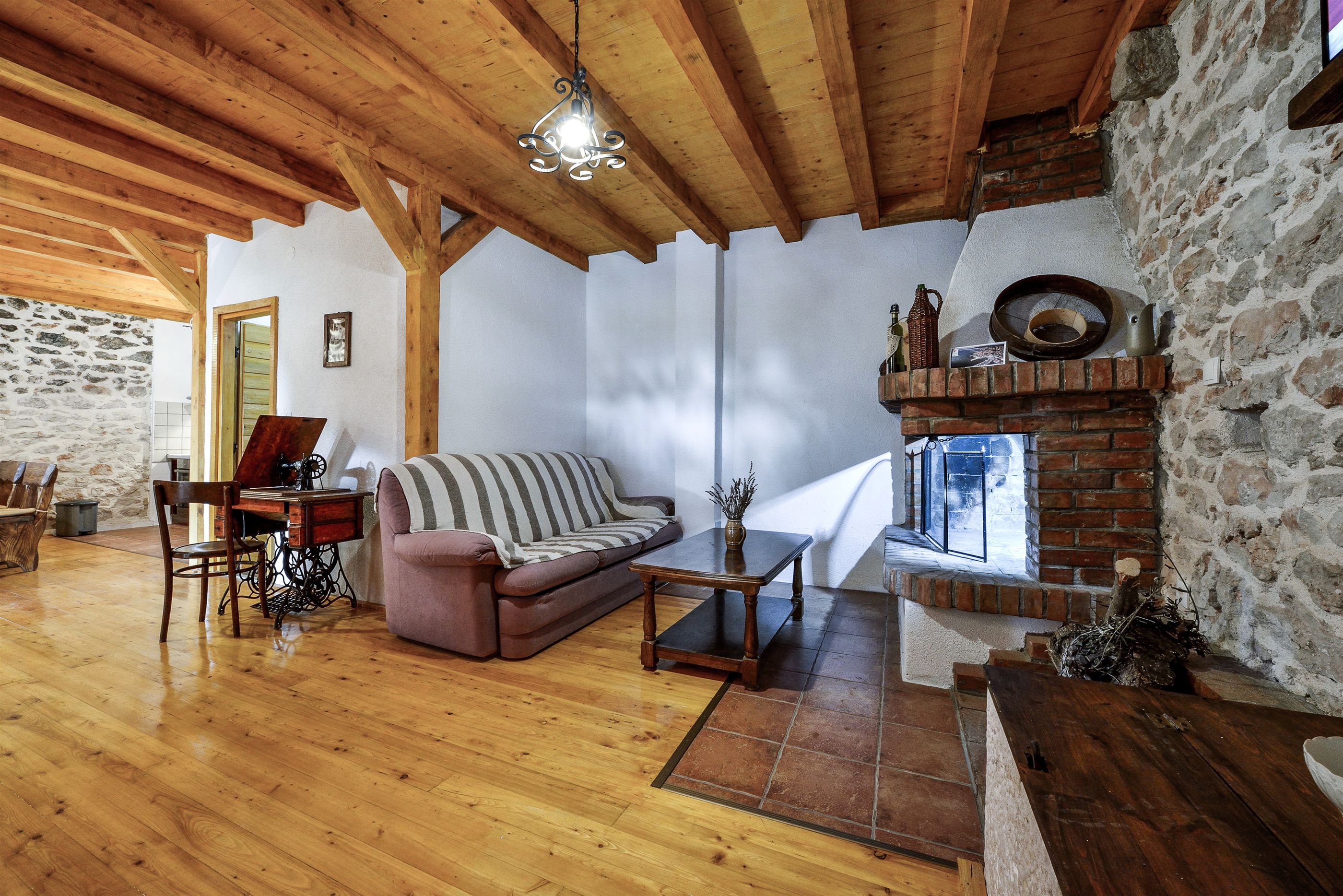 House Lupe 23581-K1