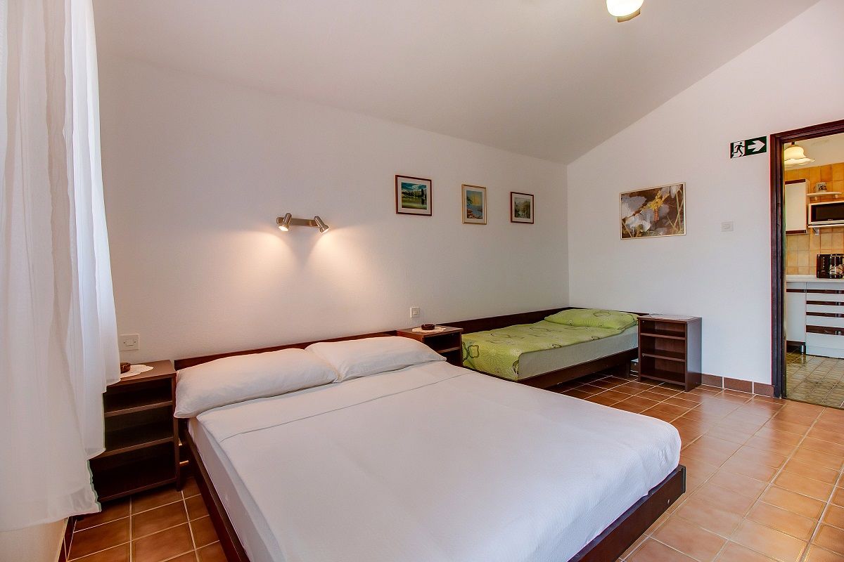 Apartments Anna 17581-A1
