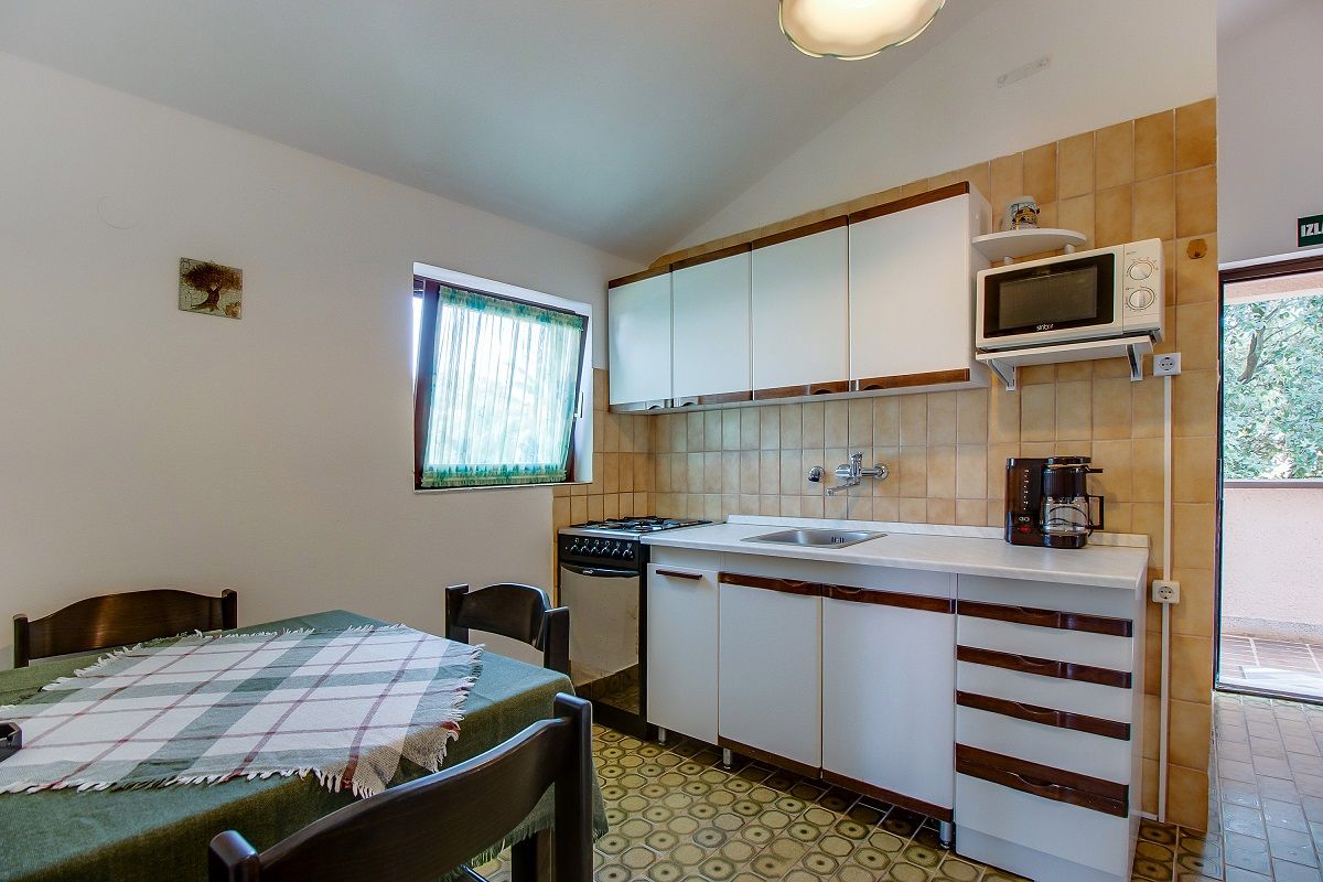 Apartments Anna 17581-A2
