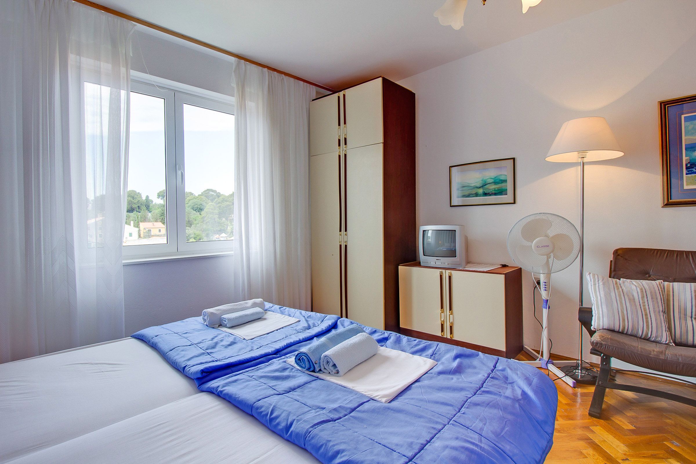 Room Milka 24401-S5