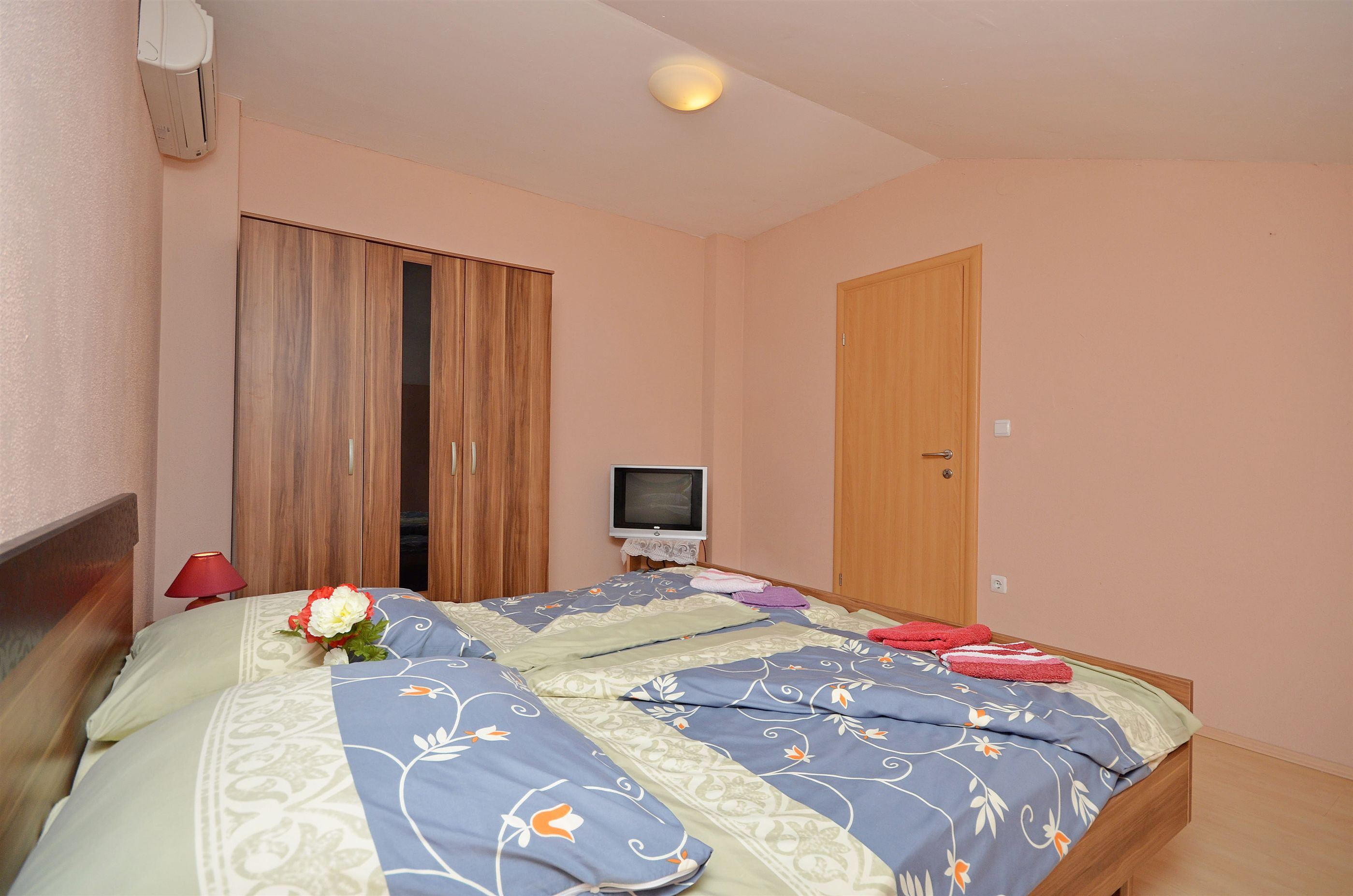 Apartments Finka 25661-A1