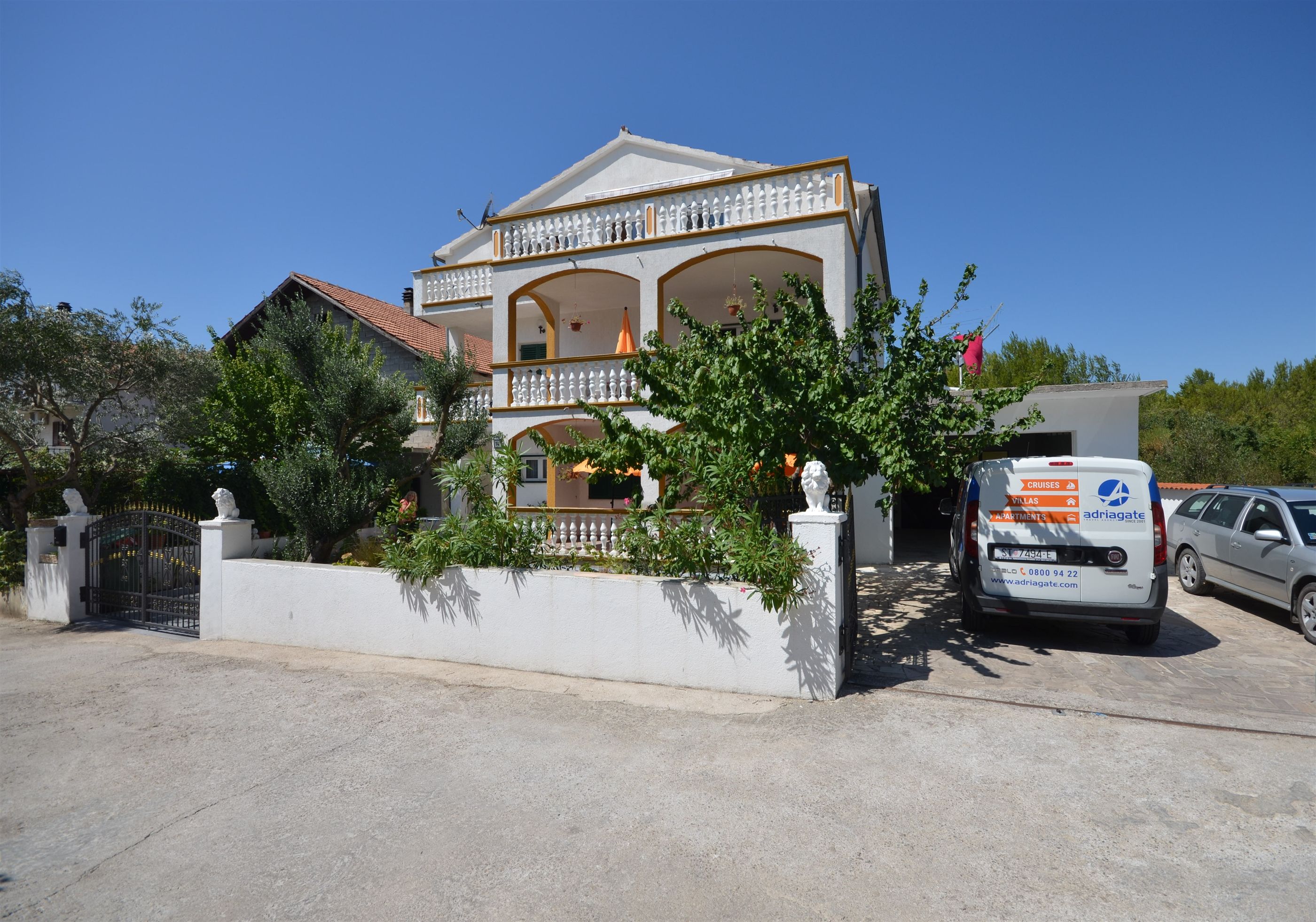 Apartments Finka 25661-A3