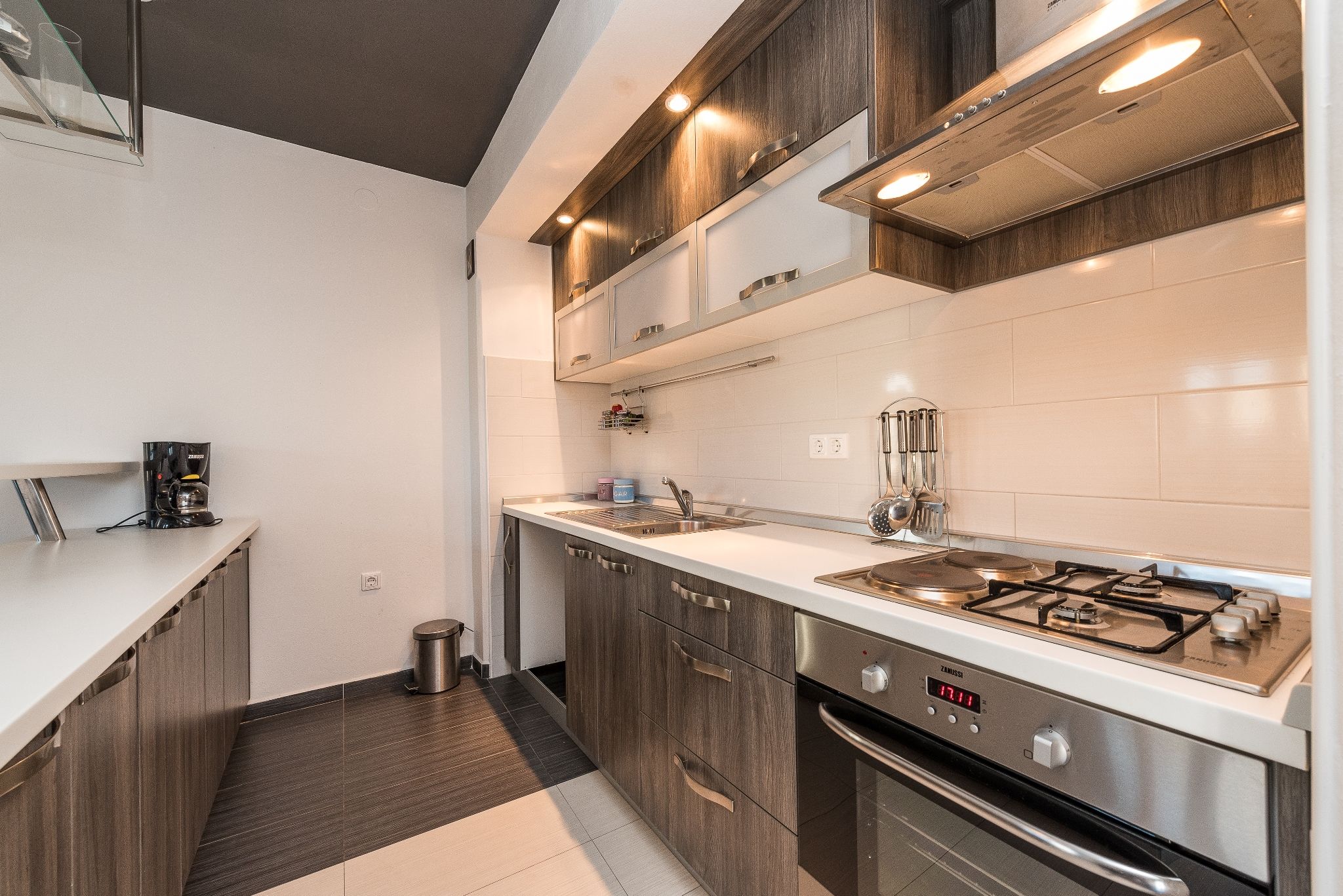 Apartments Marko 16566-A1