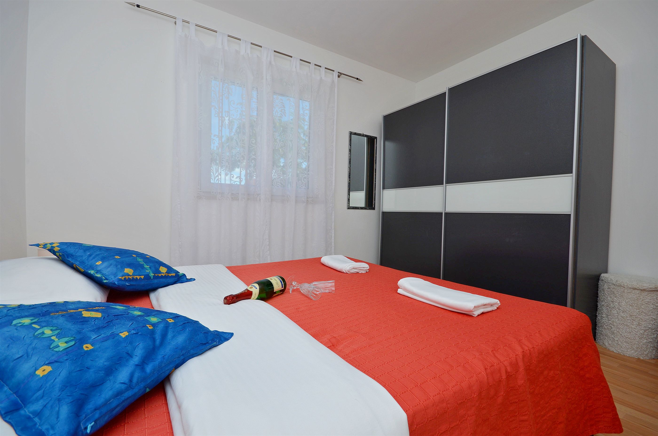 Apartments Danica 20461-A1
