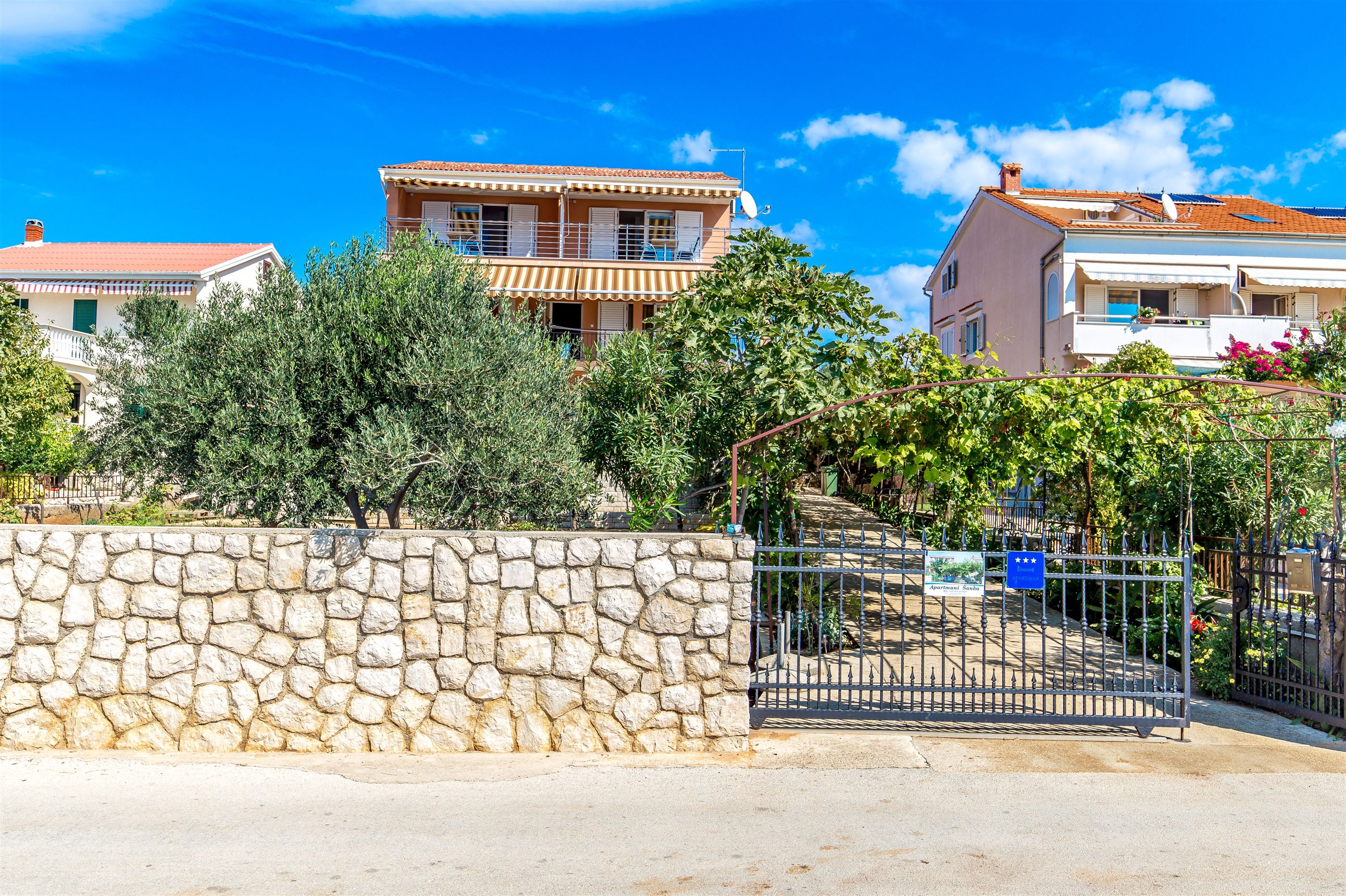Apartments Ivan 27831-A3