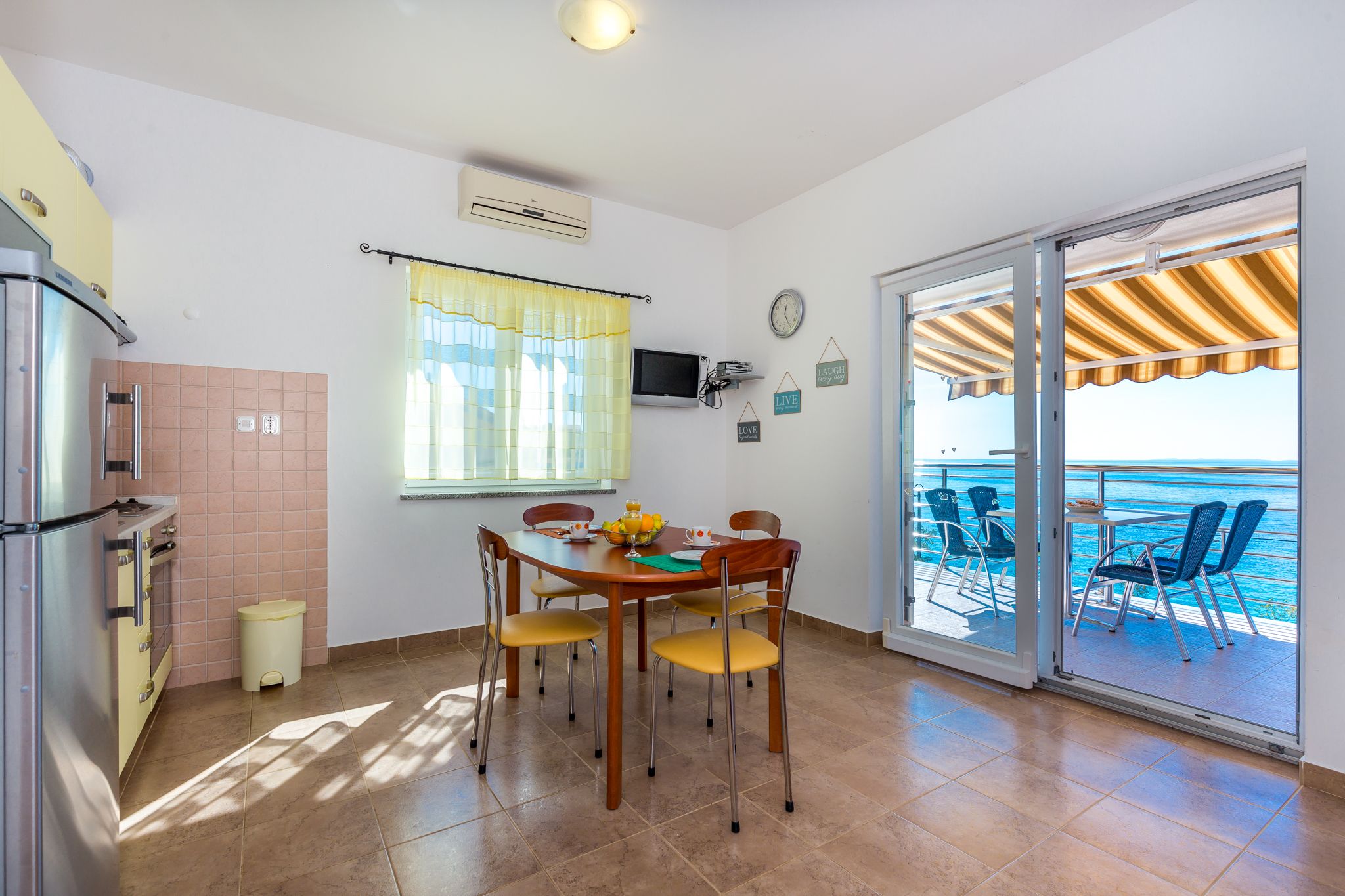 Apartments Ivan 27831-A2