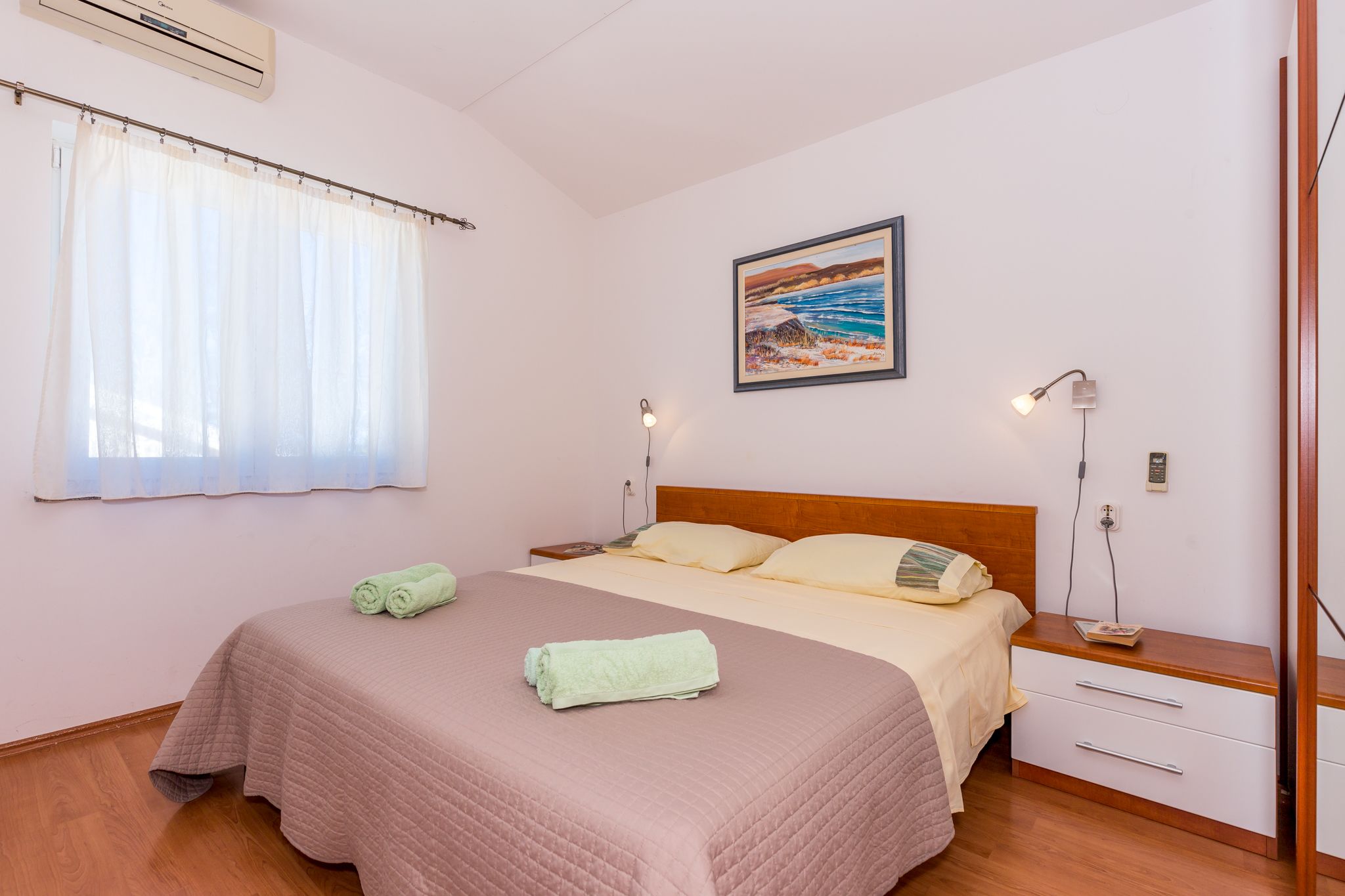 Apartments Ivan 27831-A3