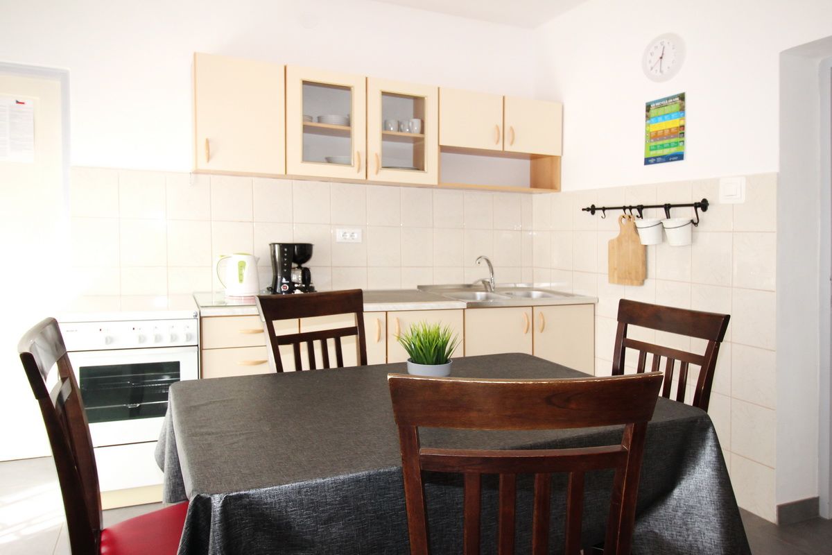 Apartment Mihaela Dragoslavić 69012-A1