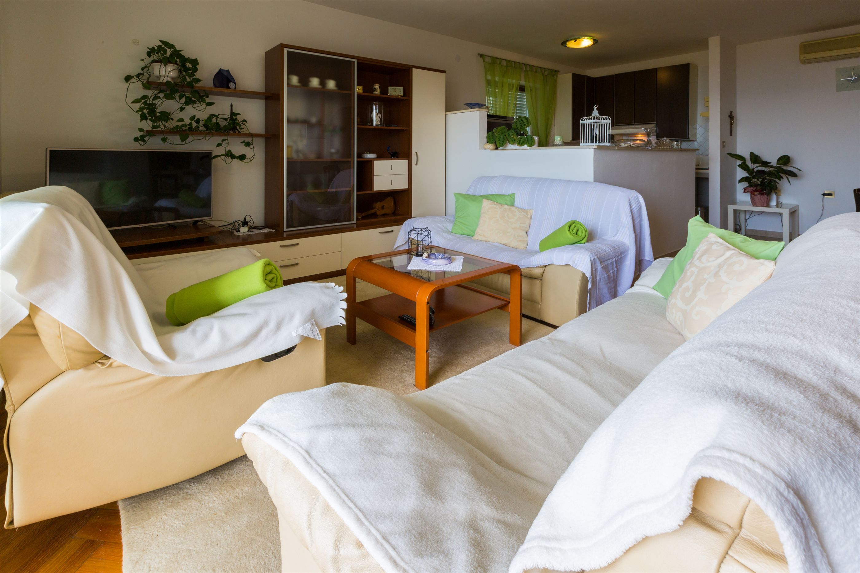 Apartments Dorijan i Karlo 62549-A1