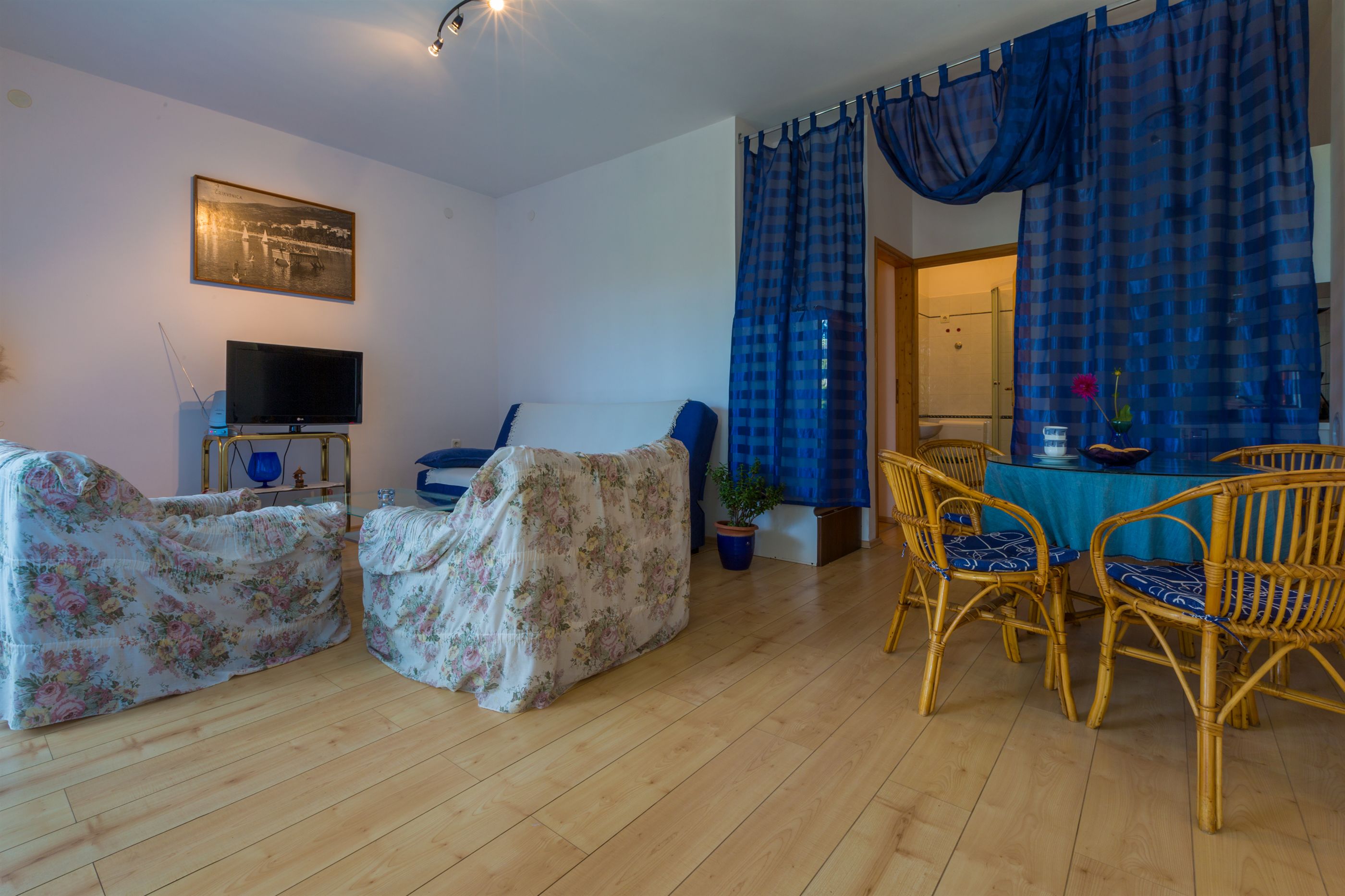 Apartments Dorijan i Karlo 62549-A2