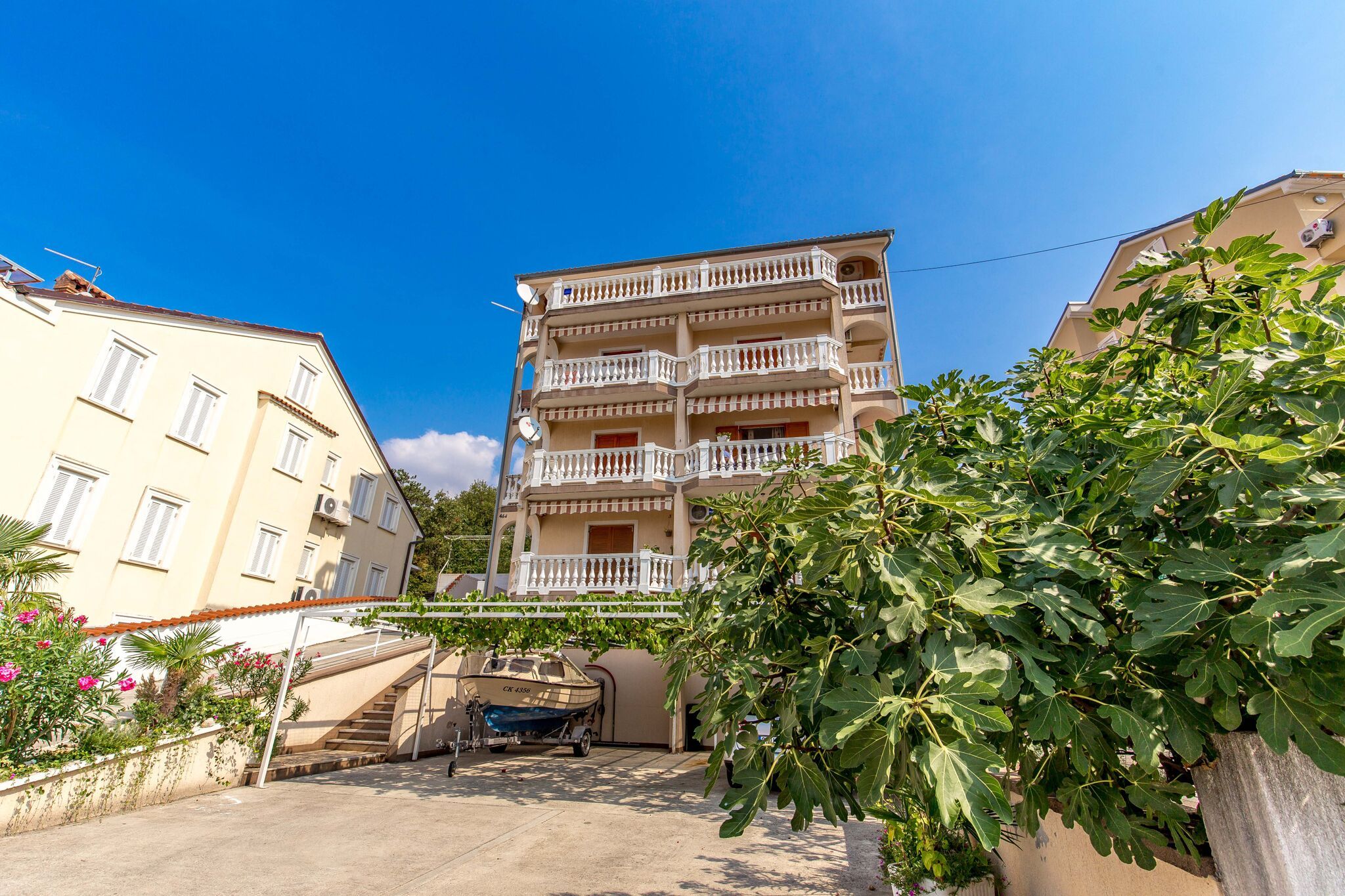 Apartment Lorena 62563-A1