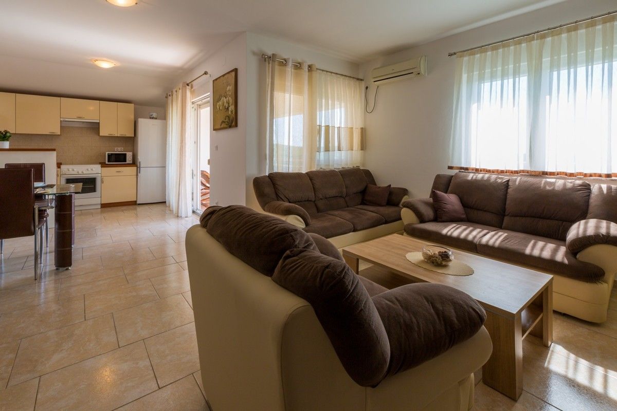 Apartment VILLA GOME 62602-A1