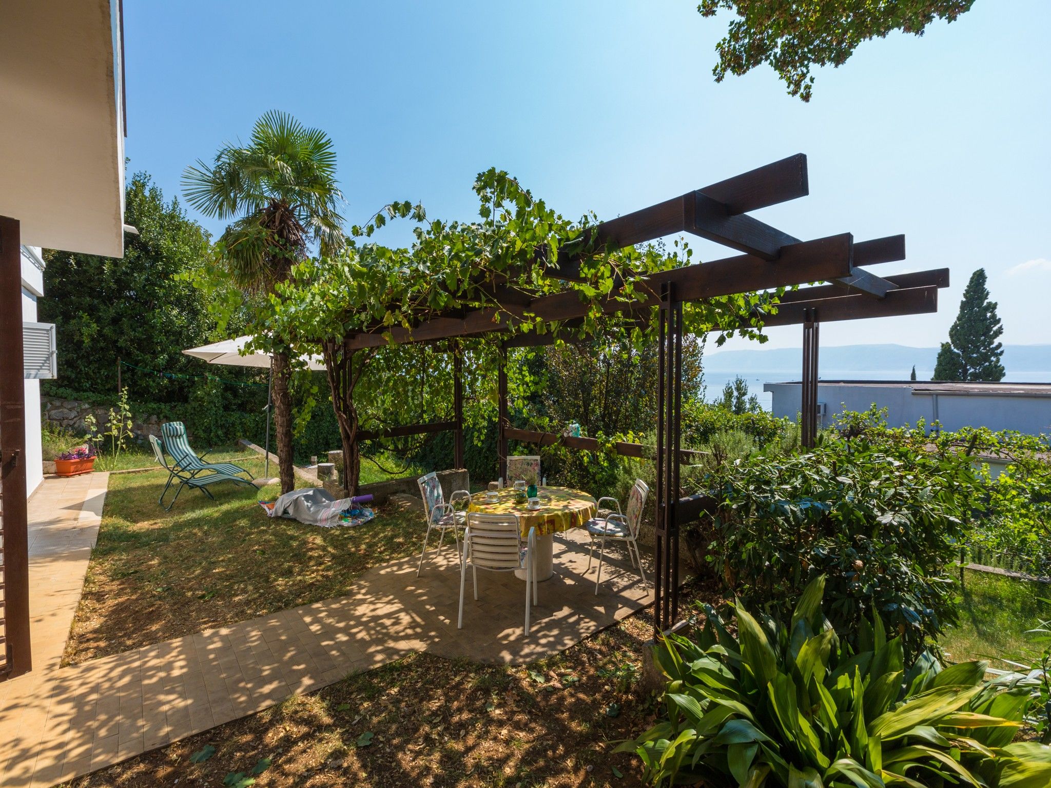 House VILLA VAHO 62634-A1