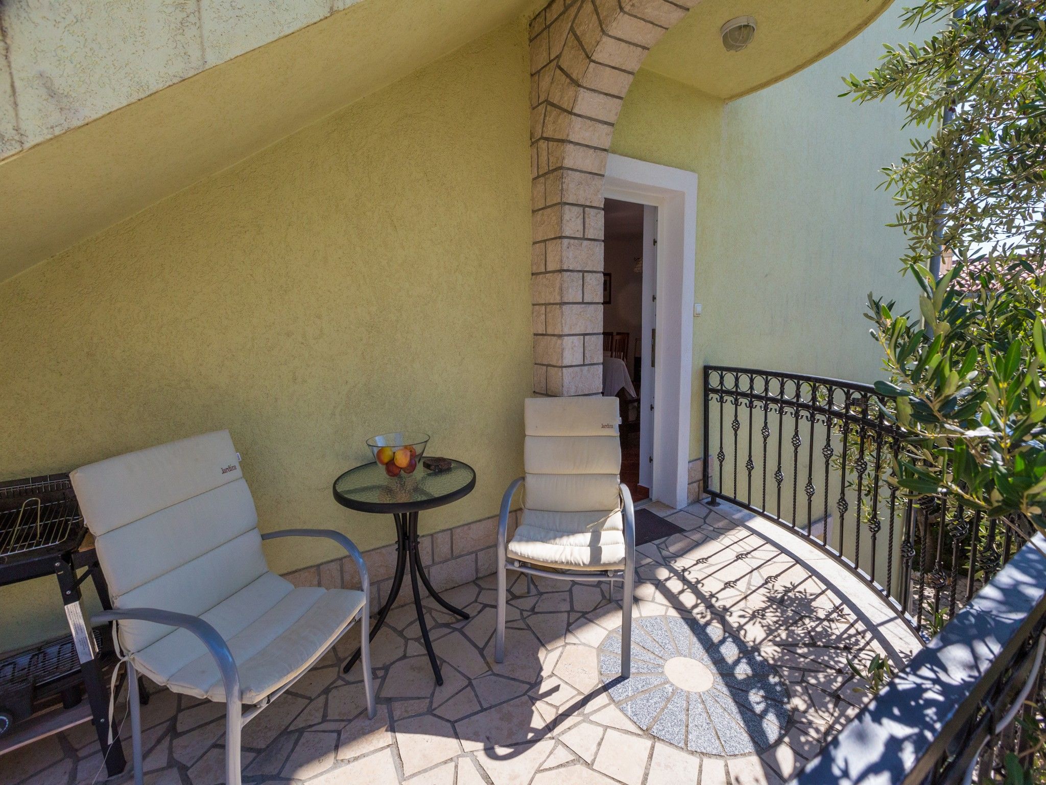 Apartments Stivic 62637-A1