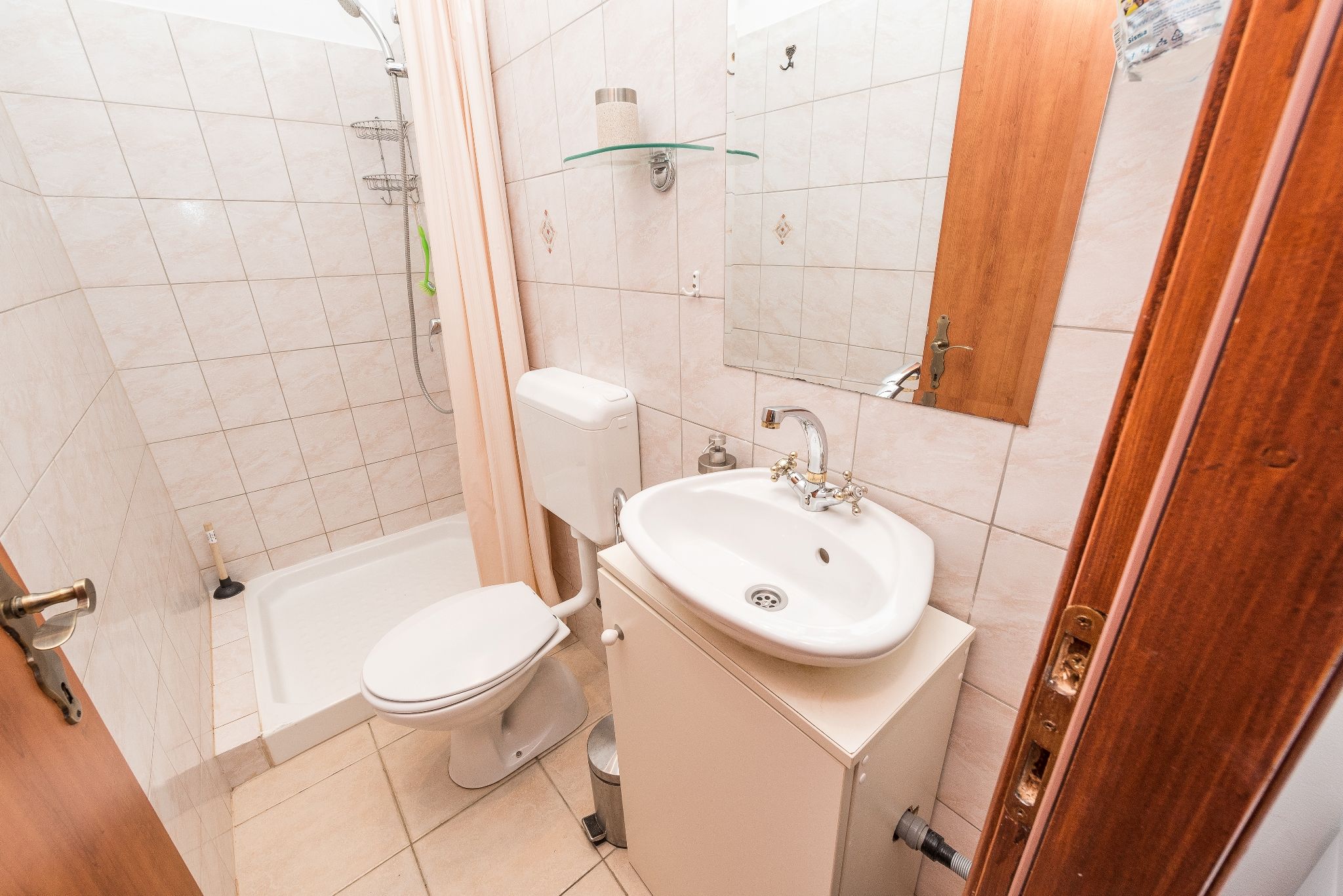 House Moskva 23587-K1