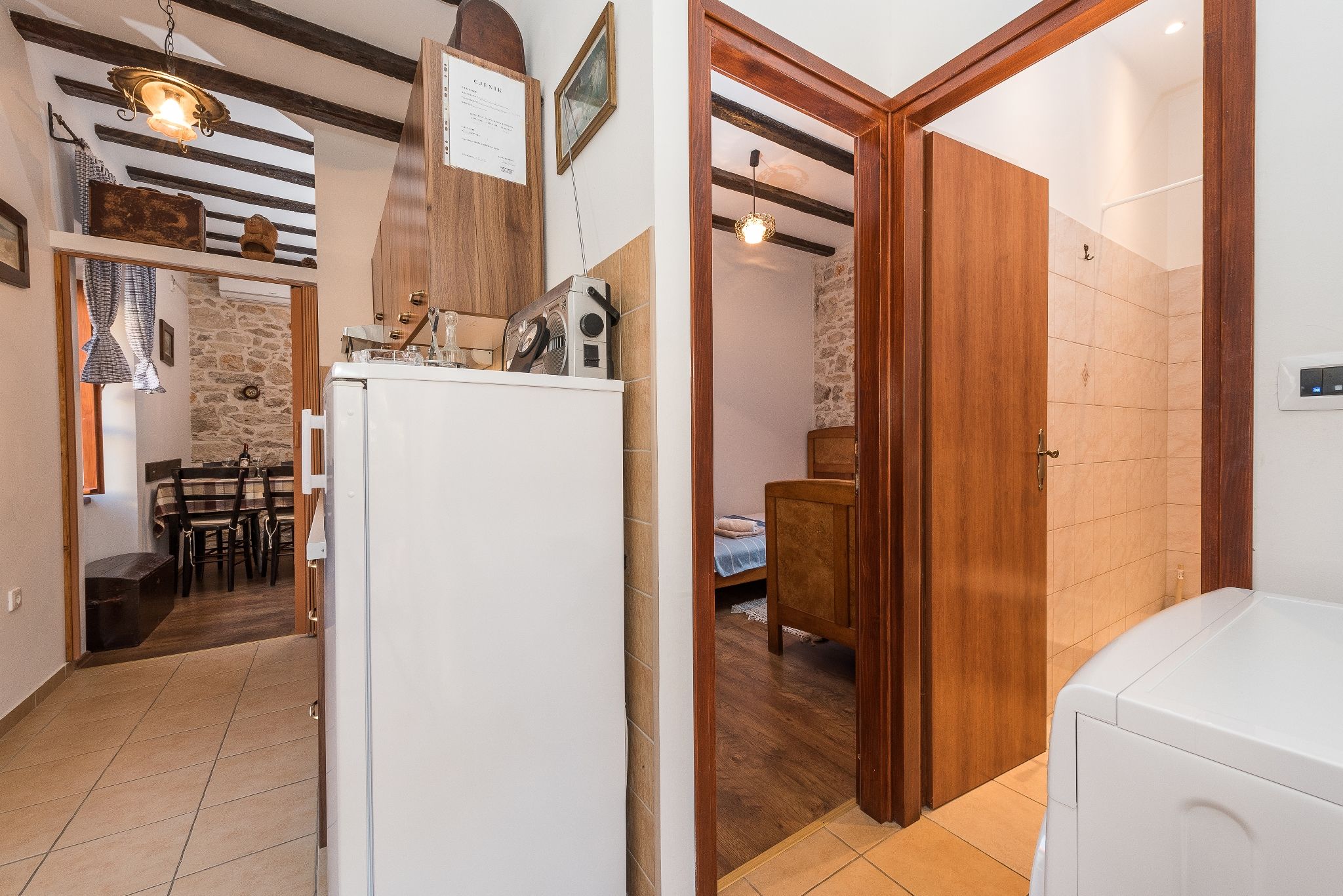 House Moskva 23587-K1