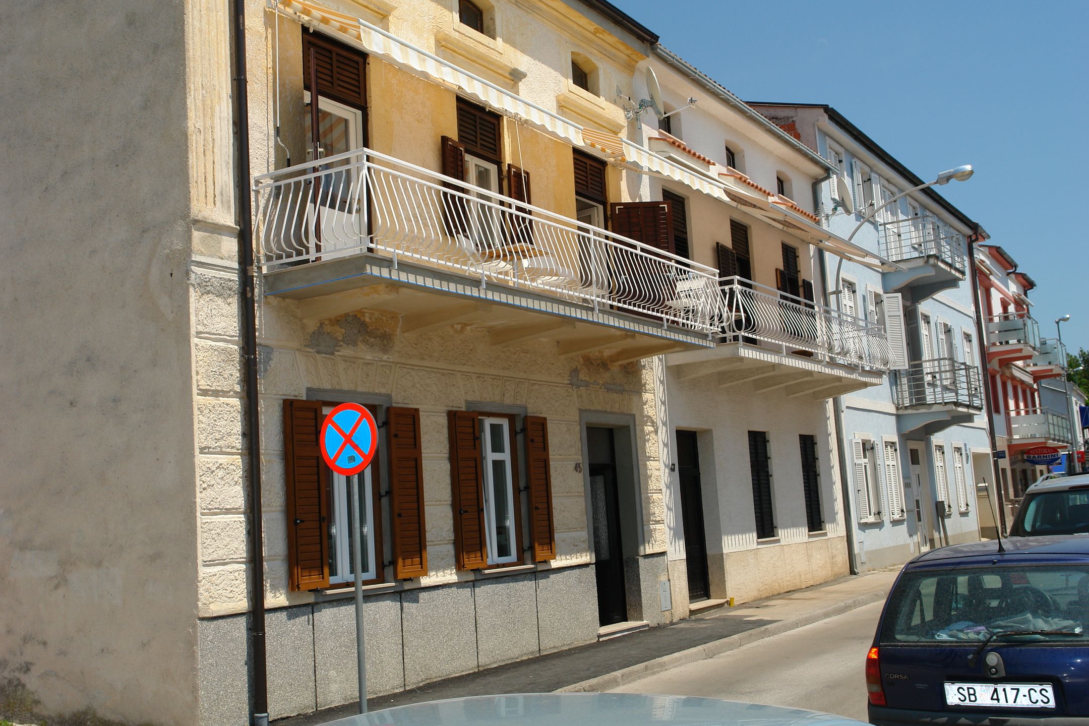 Apartments LATINO 62687-A1