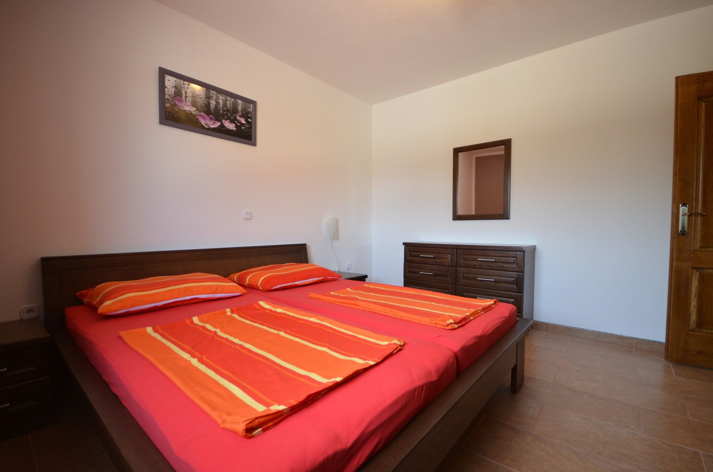 Apartments Komljen 17721-A1