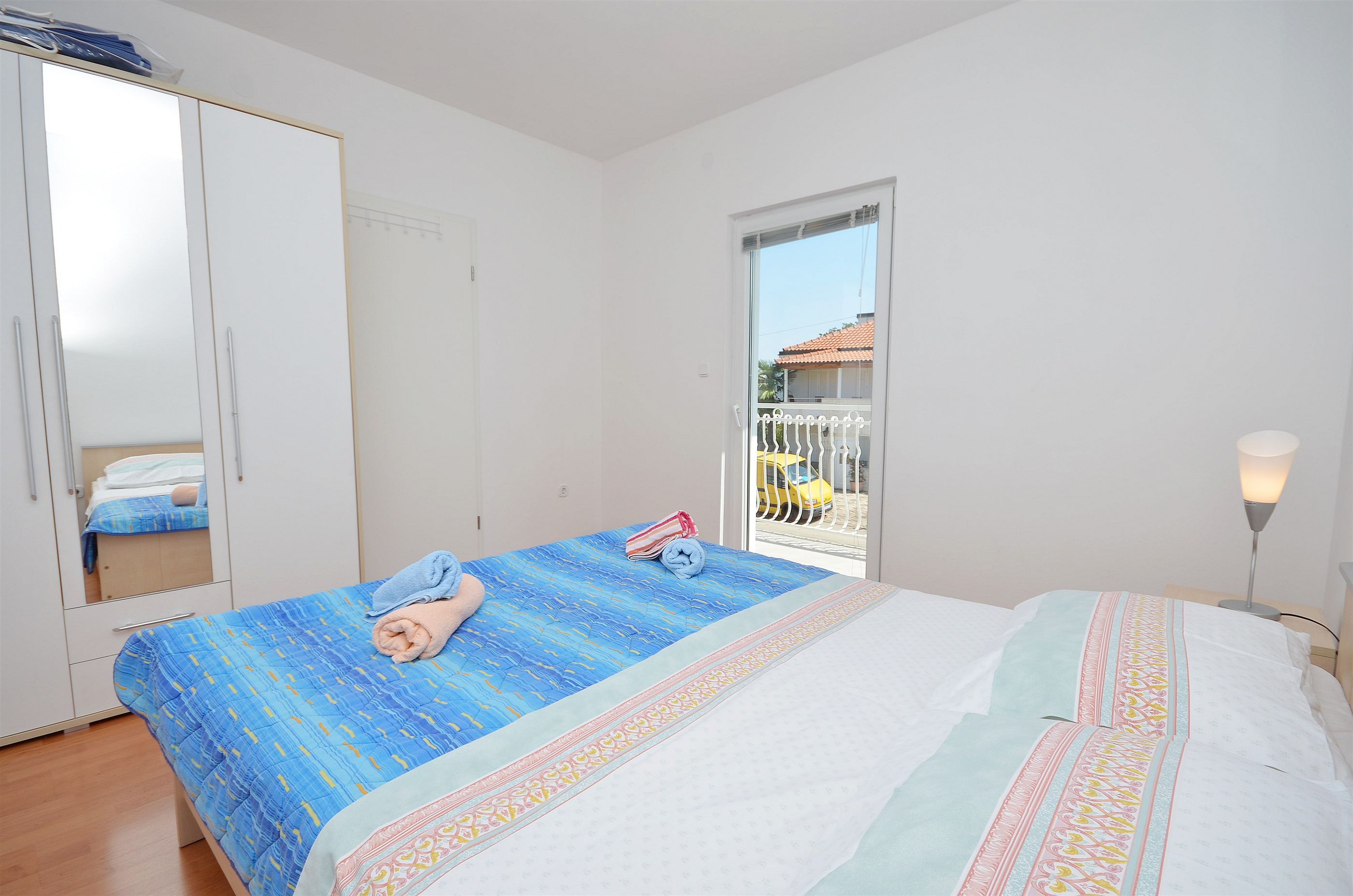 Apartments Šime 25601-A1
