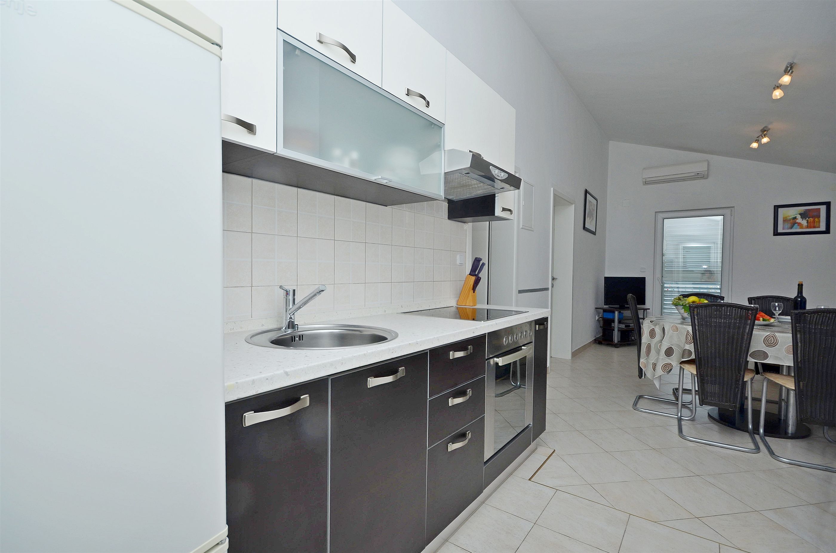 Apartments Šime 25601-A2