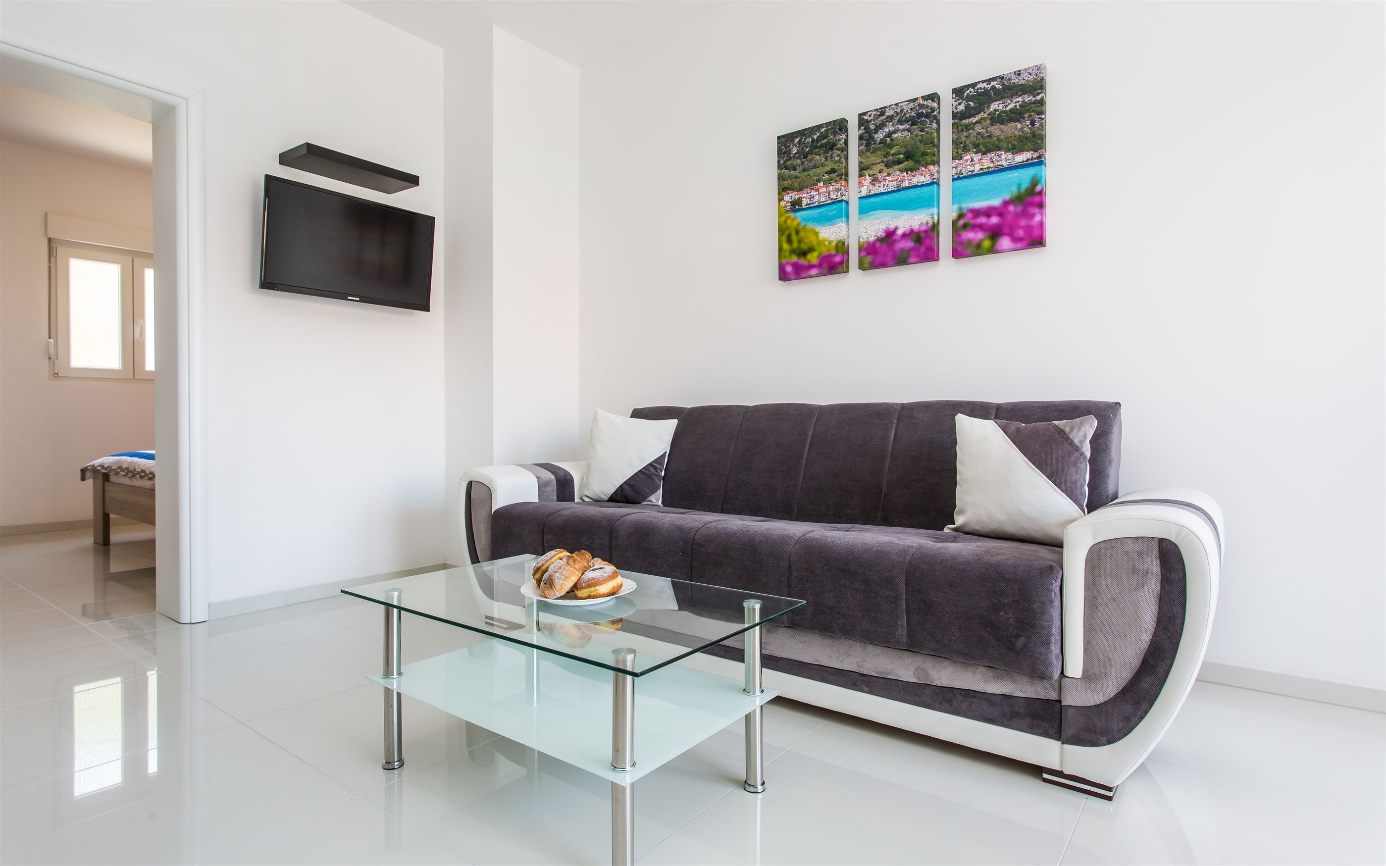 Apartments BERISHA I 69019-A3