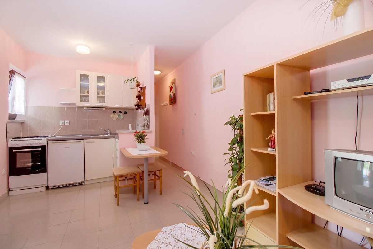 Apartment IRENA 17505-A1