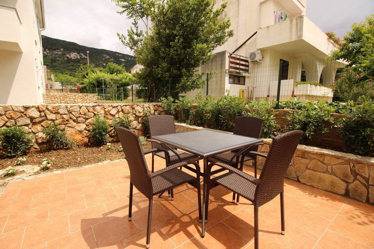 Apartments GORICA II 69022-A3