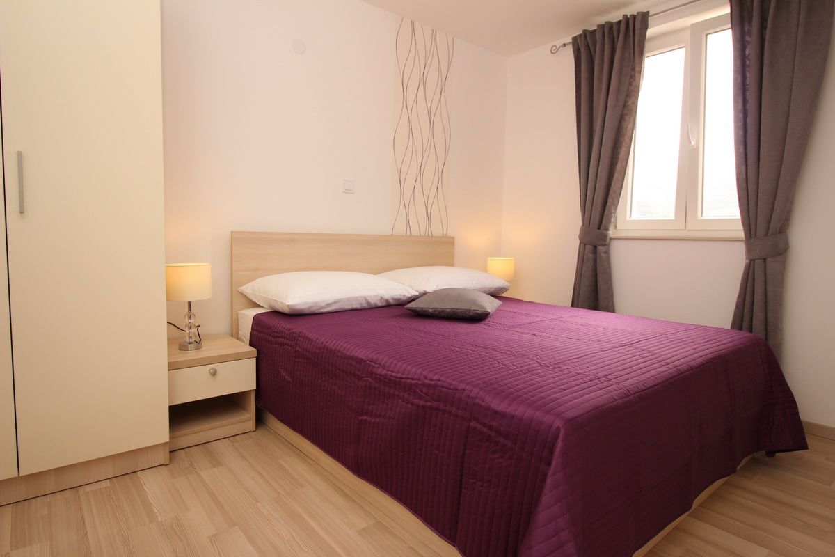 Apartments GORICA II 69022-A5