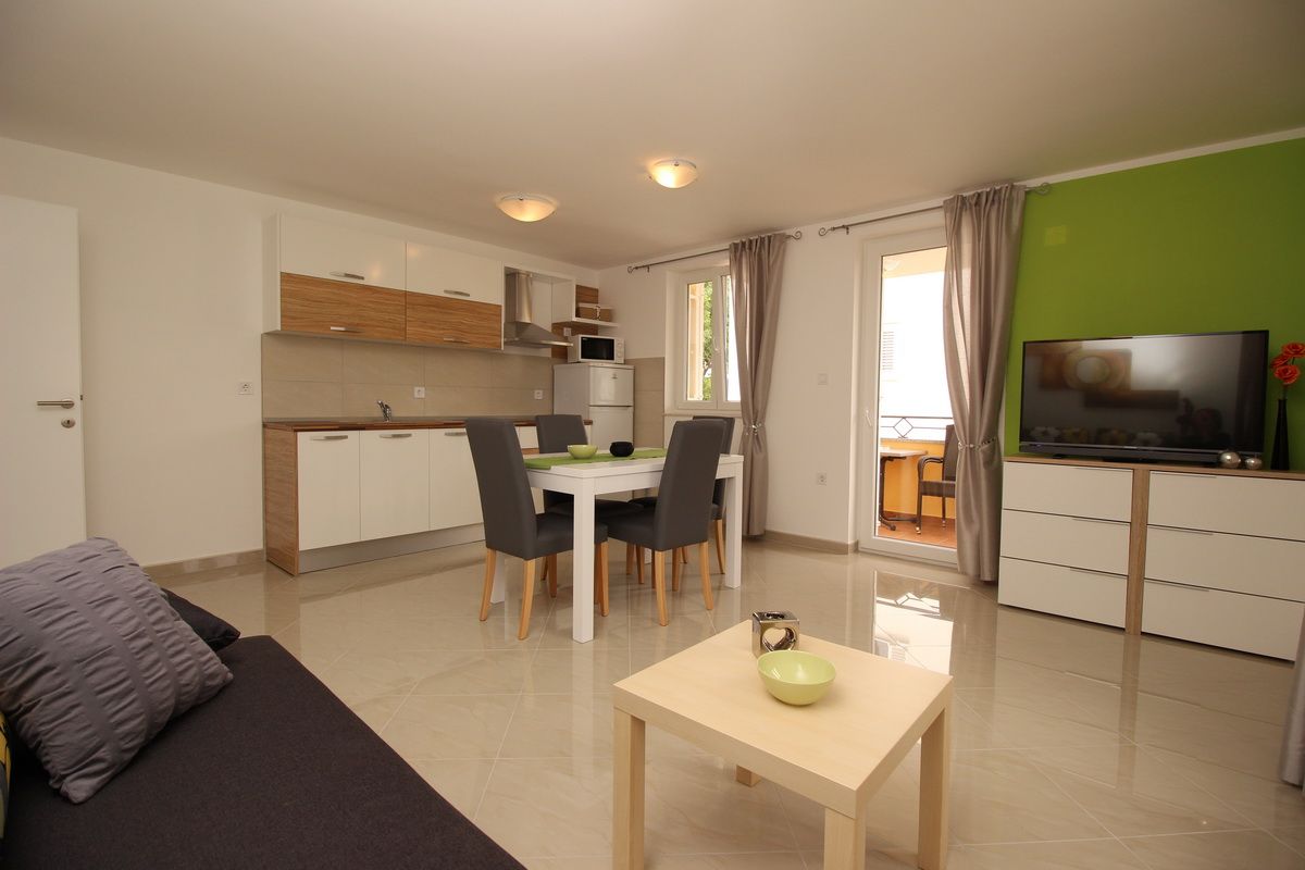 Apartments GORICA II 69022-A6