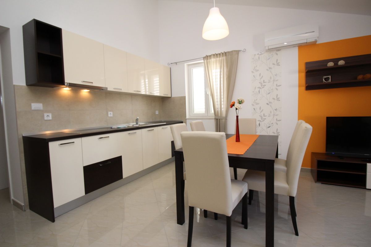 Apartments GORICA II 69022-A7