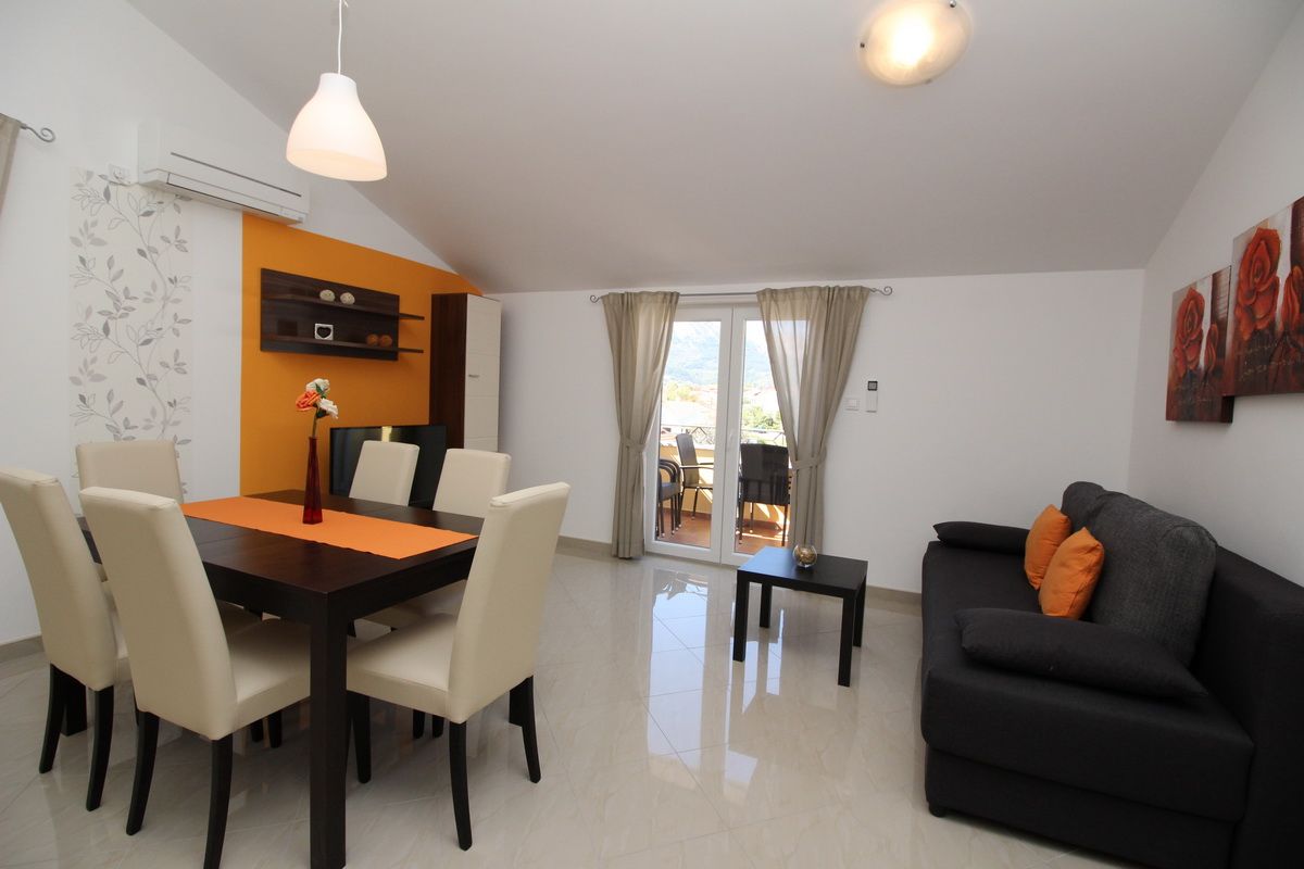 Apartments GORICA II 69022-A7