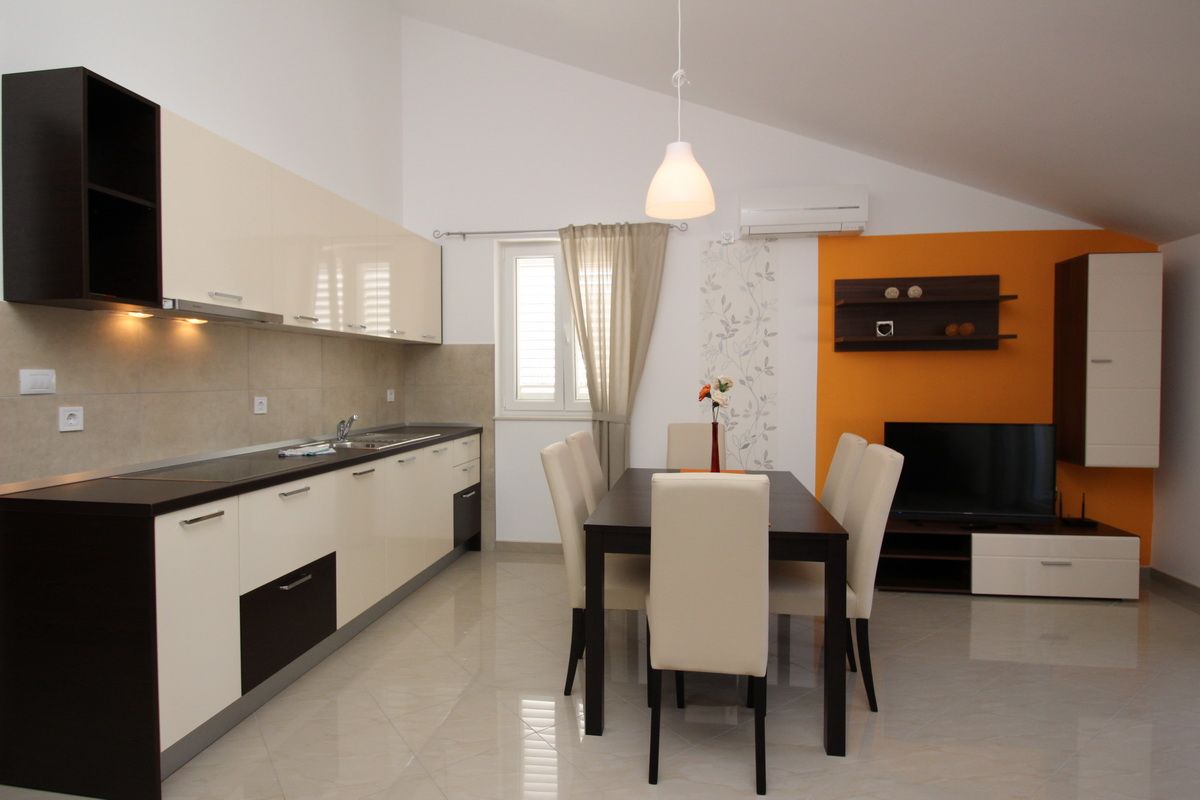 Apartments GORICA II 69022-A7