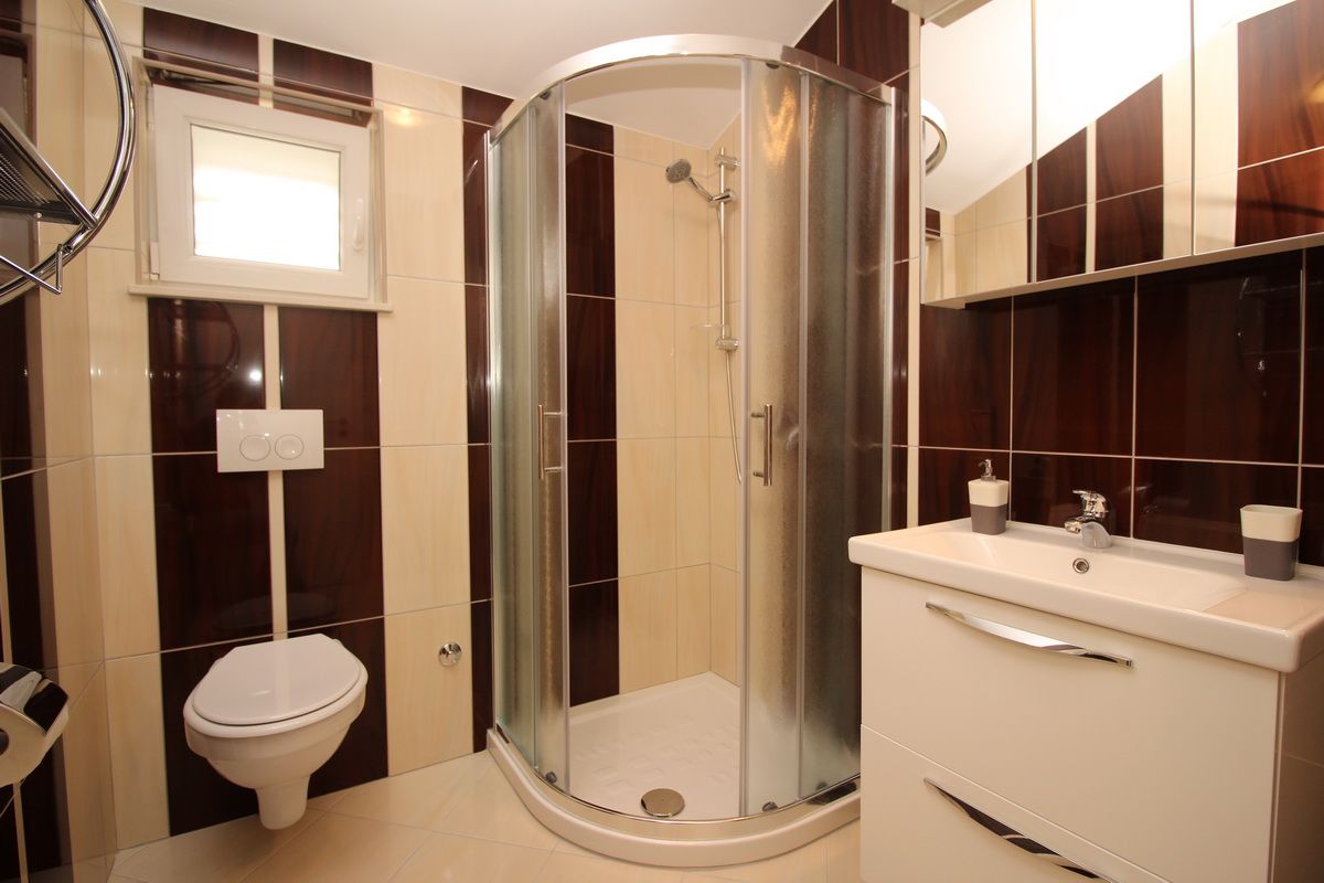 Apartments GORICA II 69022-A8