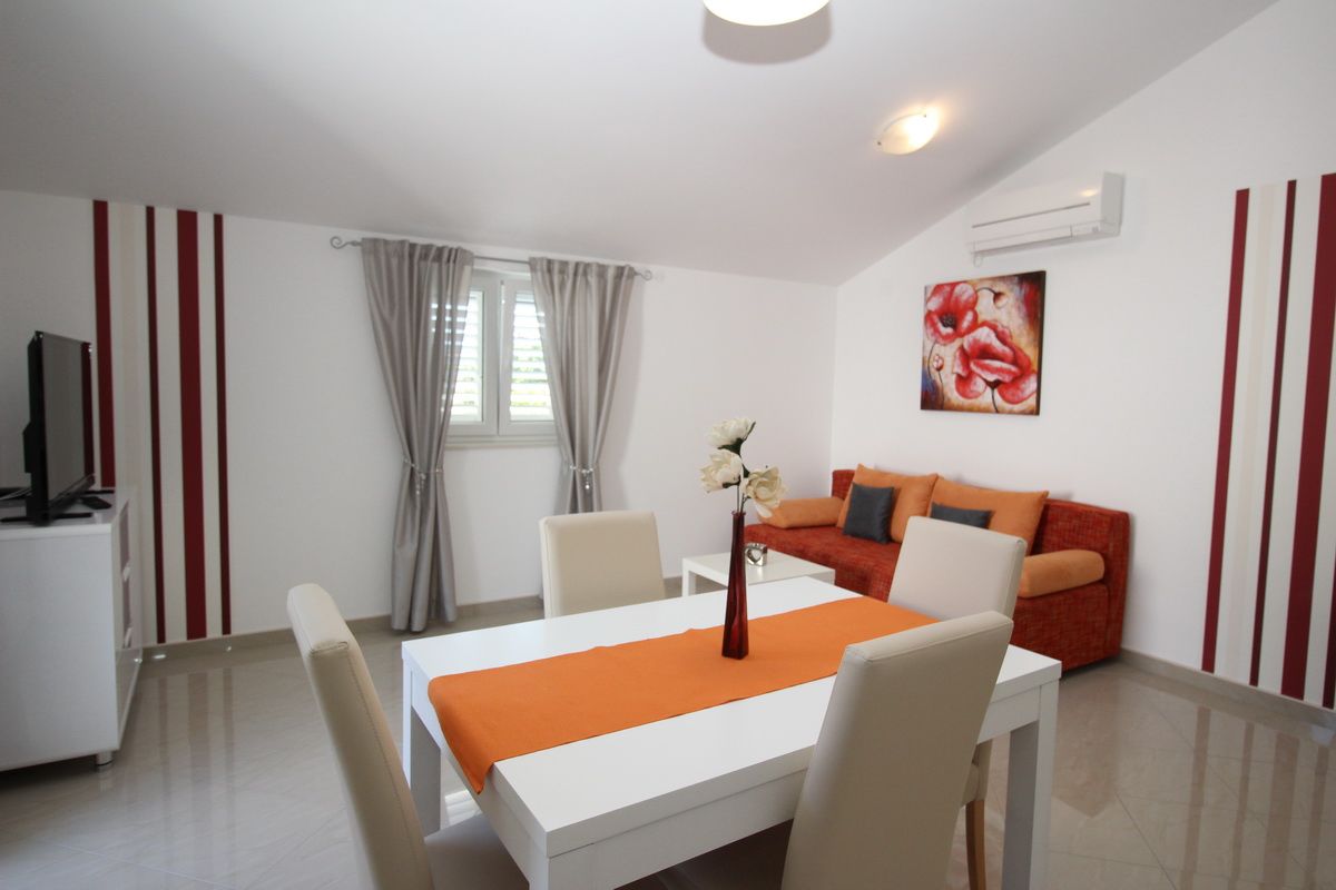 Apartments GORICA II 69022-A9