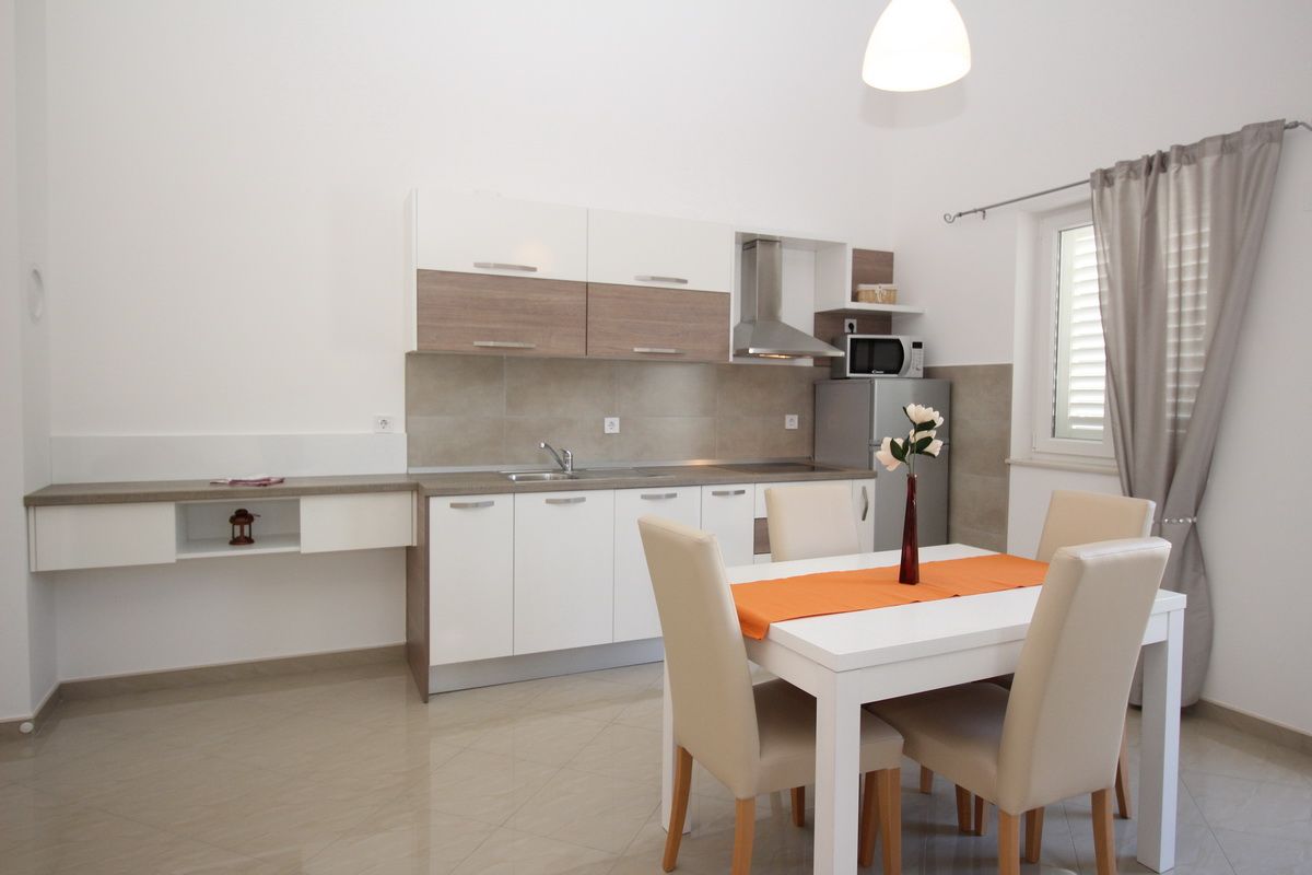 Apartments GORICA II 69022-A9