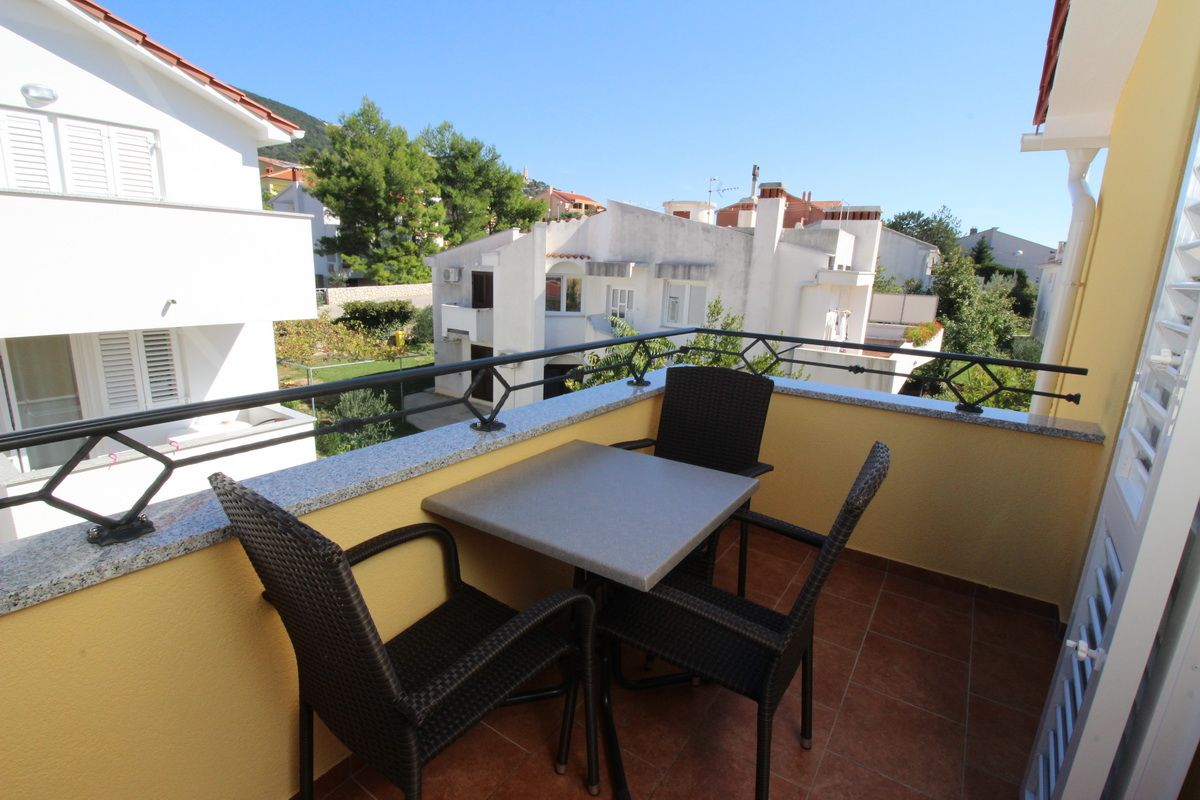 Apartments GORICA II 69022-A9
