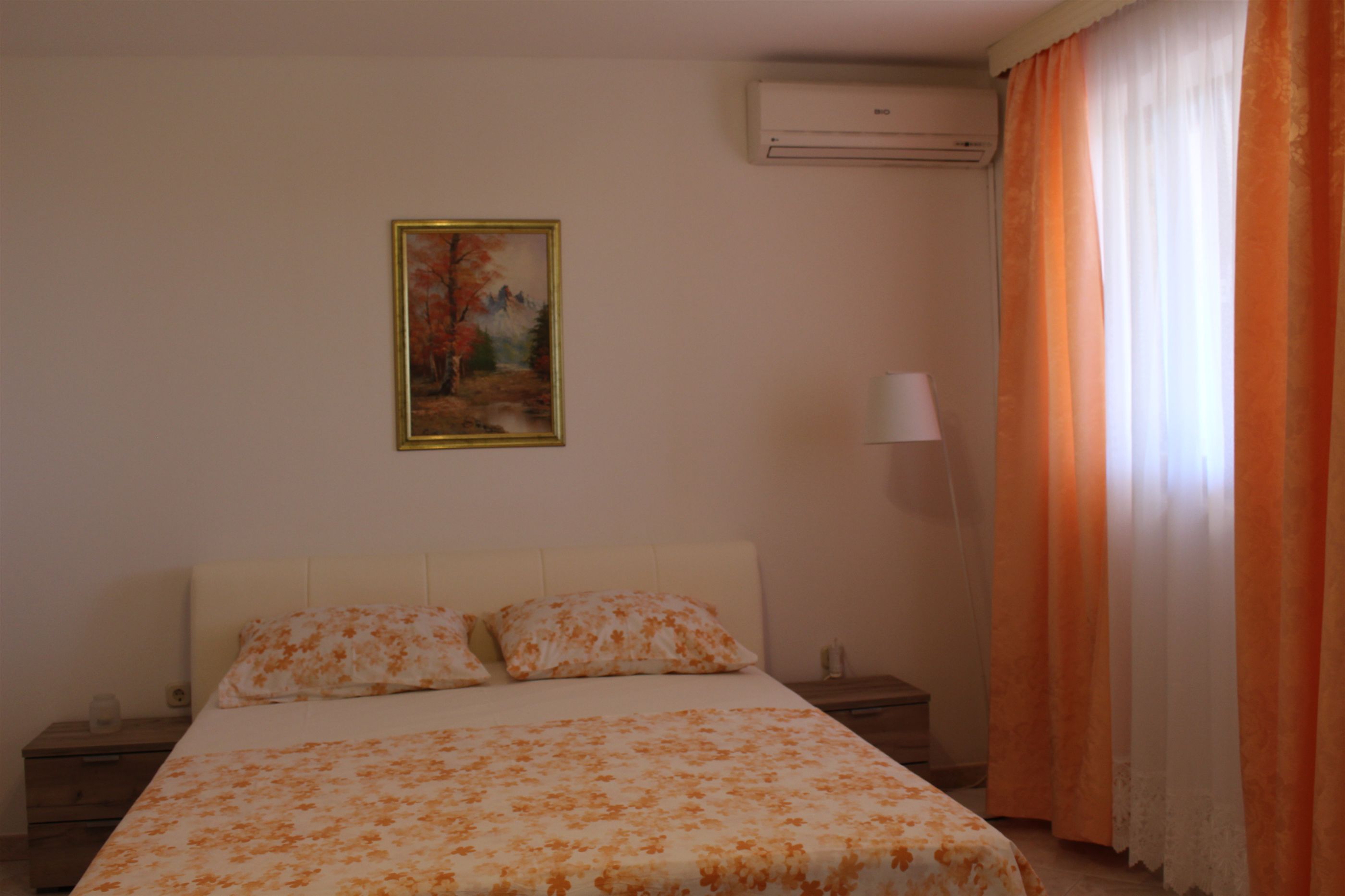 Apartments Vrankovic 24891-A2