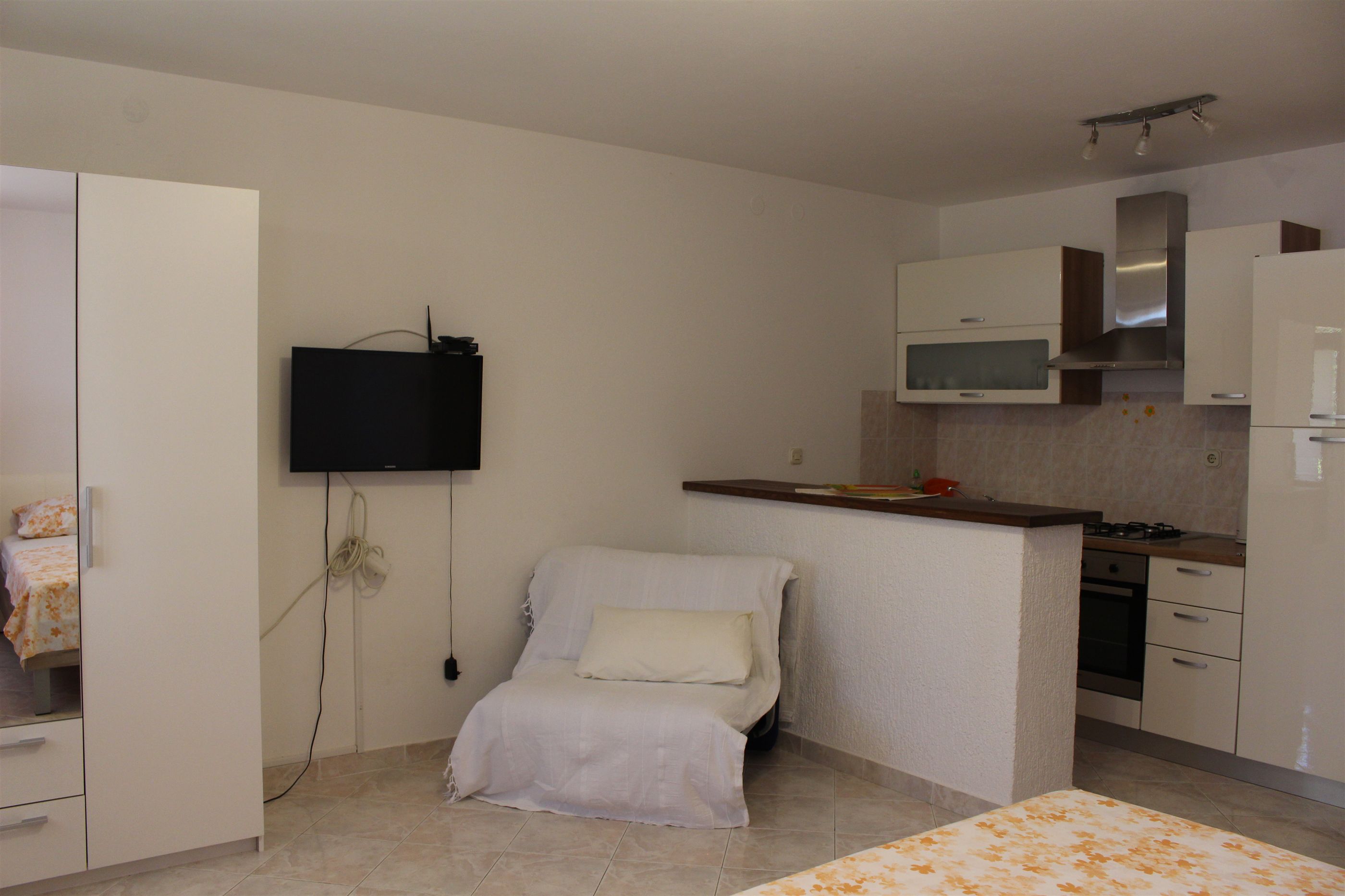 Apartments Vrankovic 24891-A2