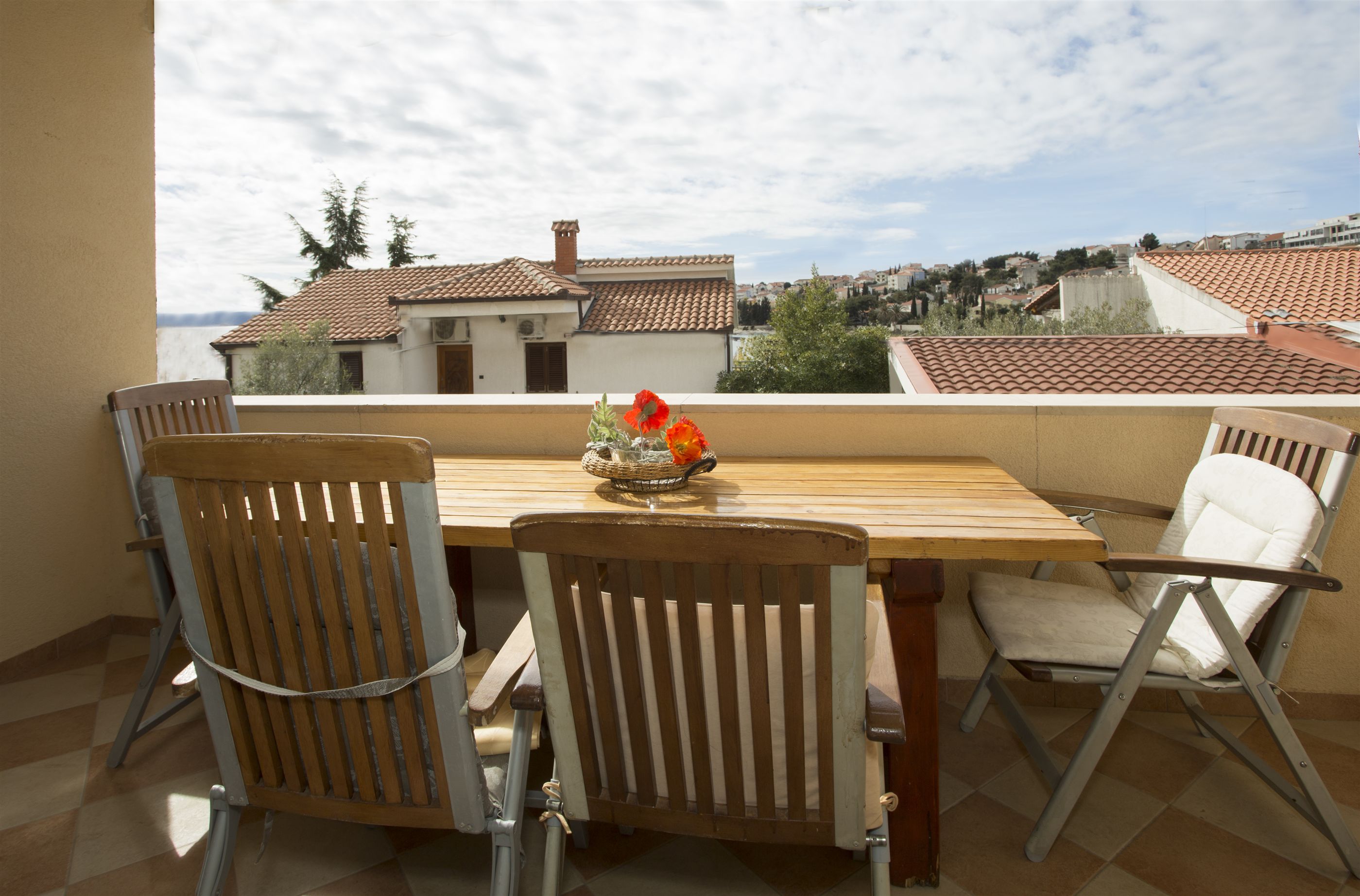 Apartments Gudelj 48101-A1