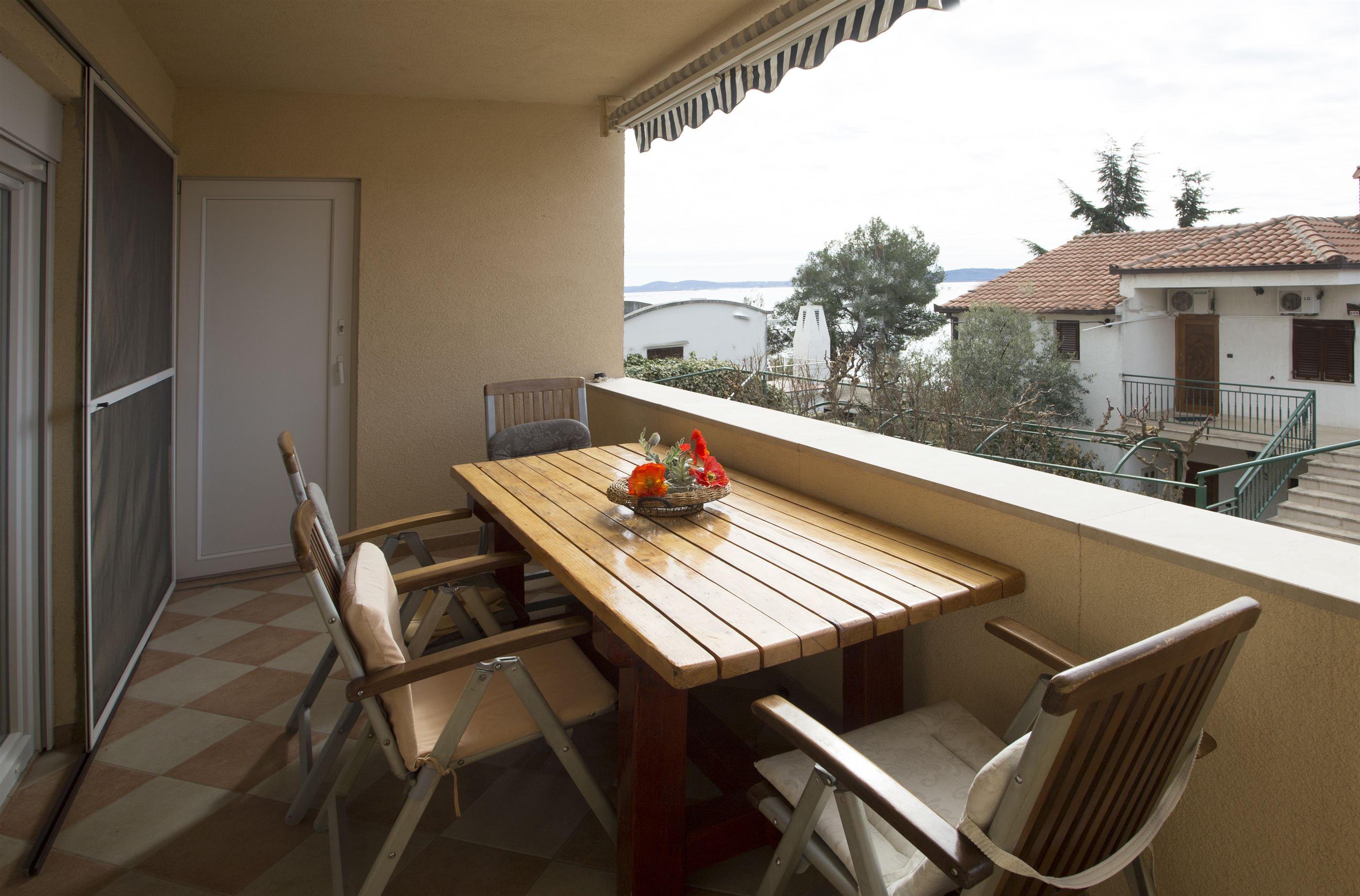 Apartments Gudelj 48101-A1