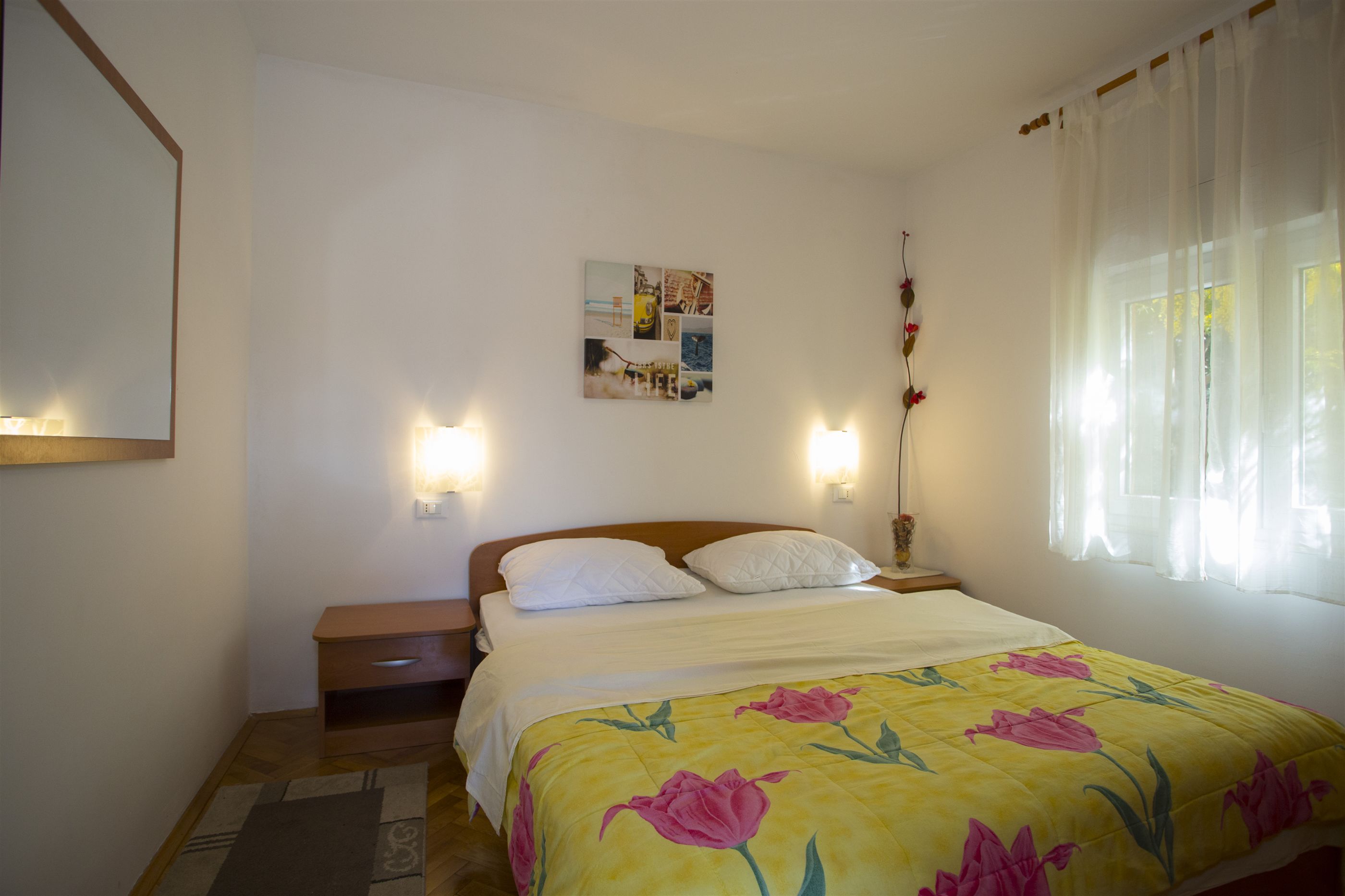 Apartments Gudelj 48101-A2