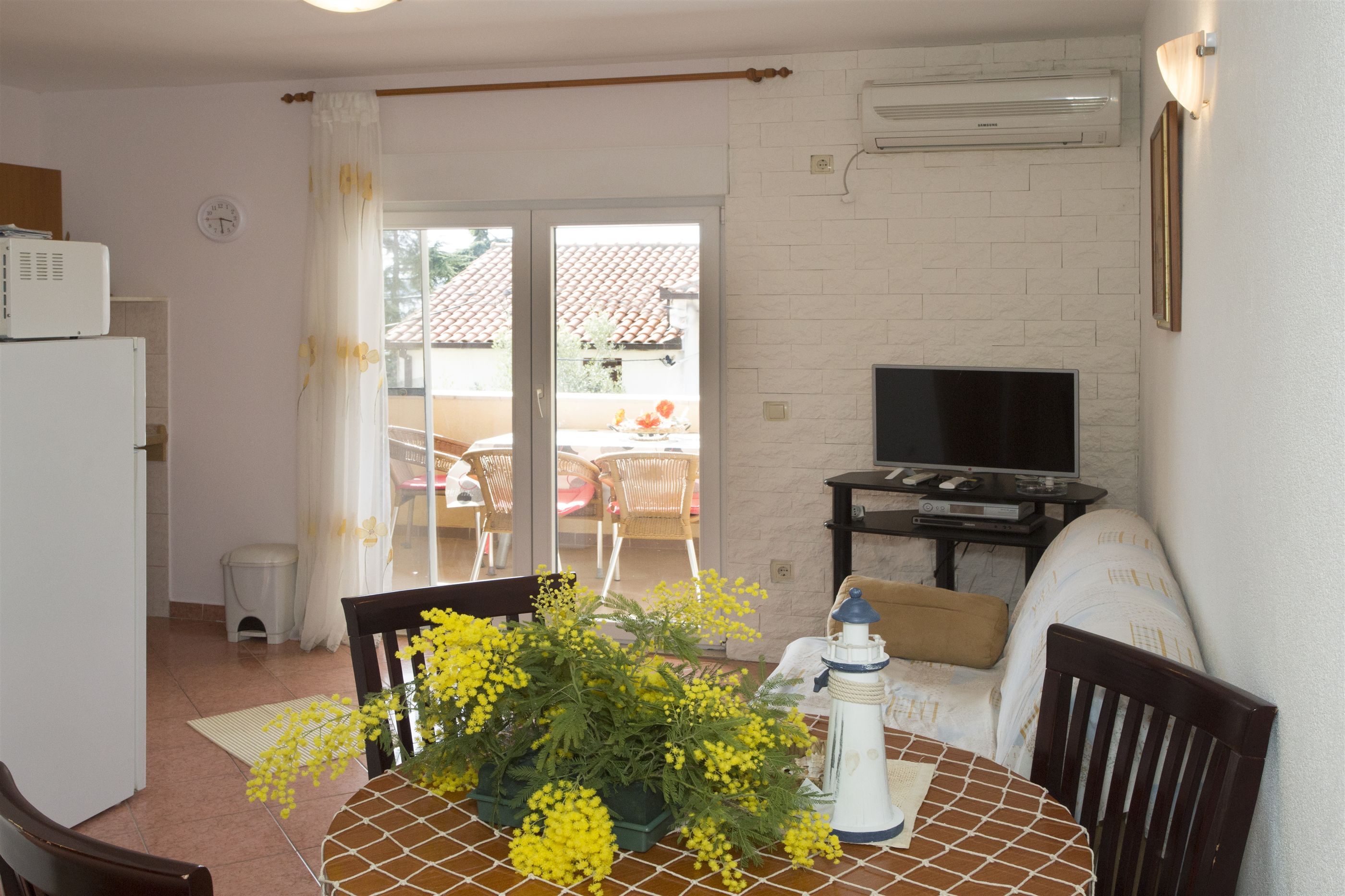 Apartments Gudelj 48101-A2
