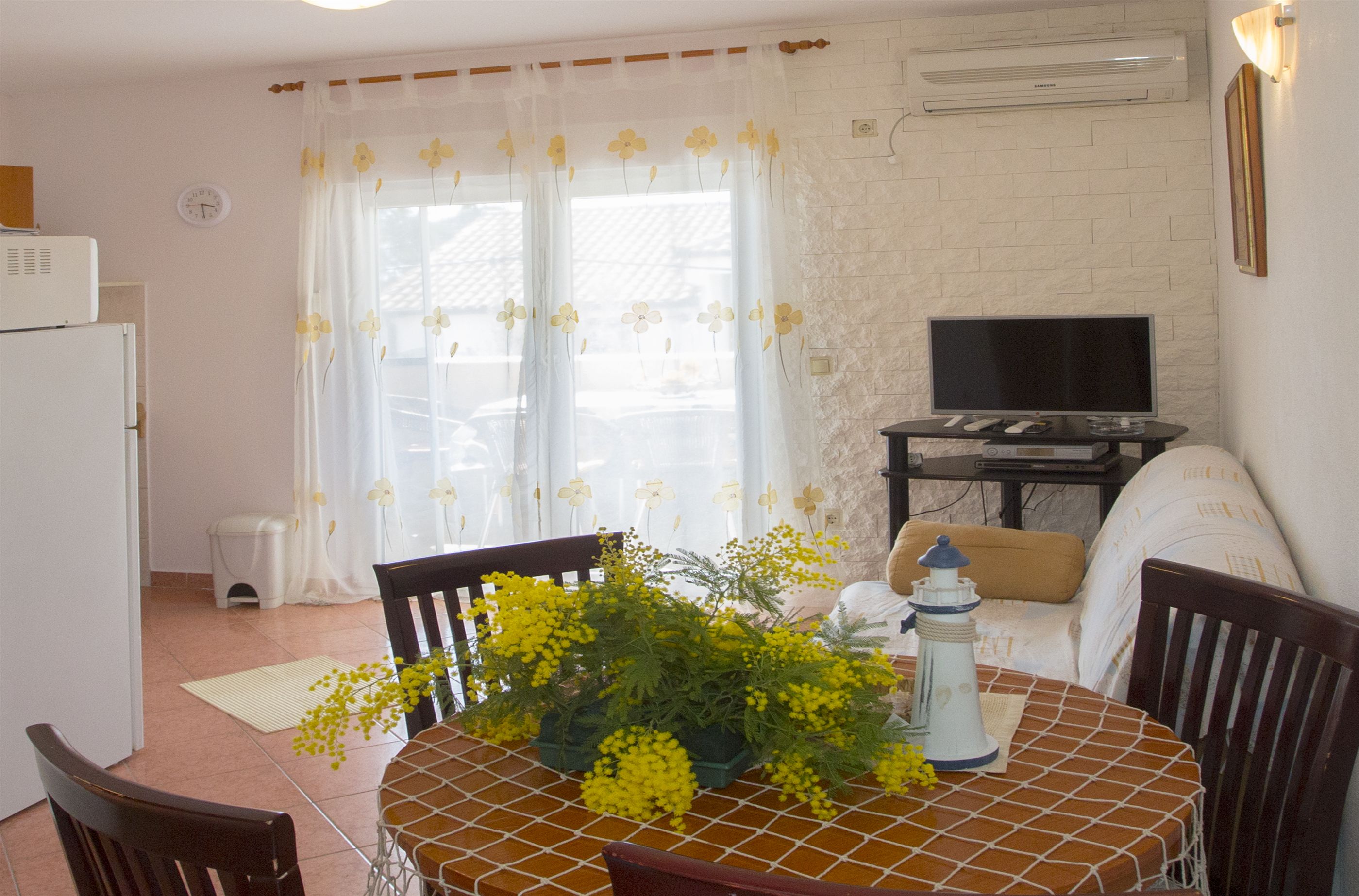 Apartments Gudelj 48101-A2
